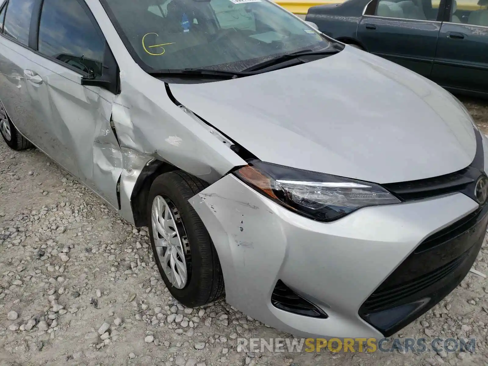 9 Photograph of a damaged car 5YFBURHE0KP876769 TOYOTA COROLLA 2019