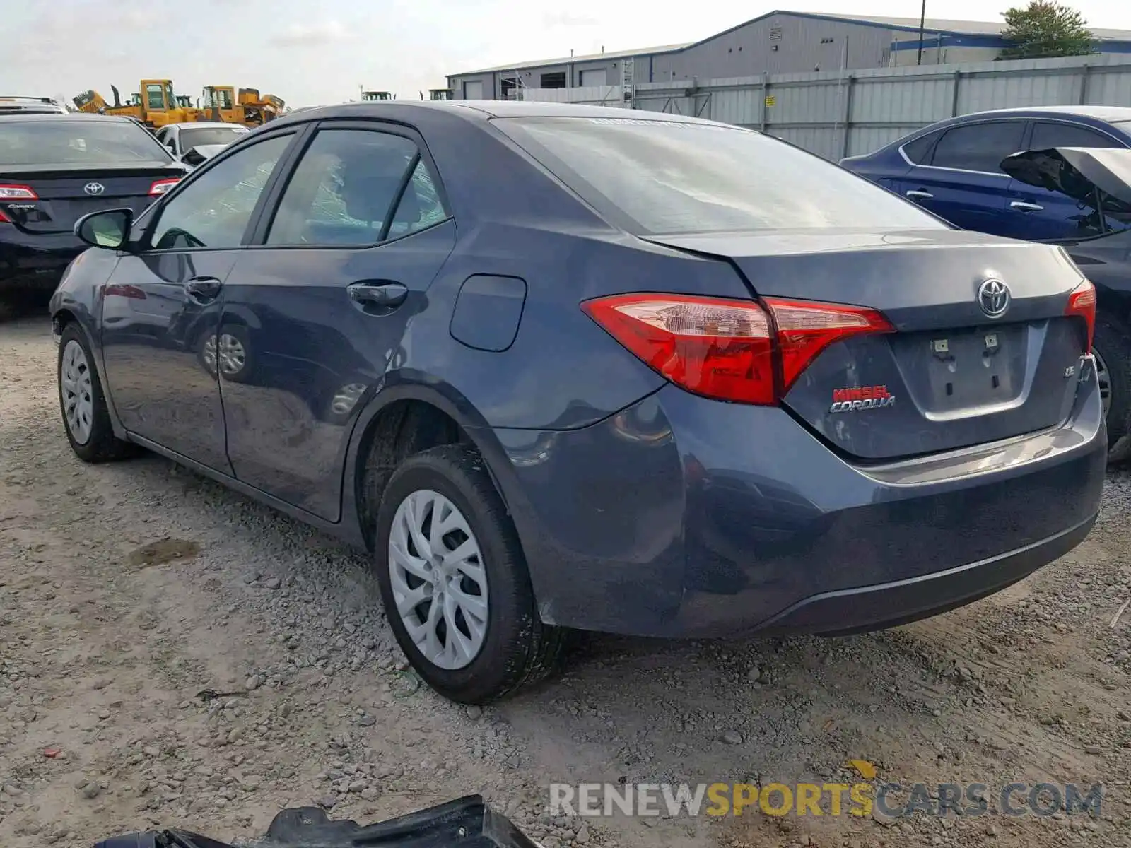 3 Photograph of a damaged car 5YFBURHE0KP876805 TOYOTA COROLLA 2019