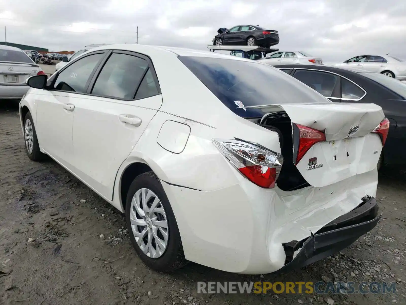 3 Фотография поврежденного автомобиля 5YFBURHE0KP876948 TOYOTA COROLLA 2019