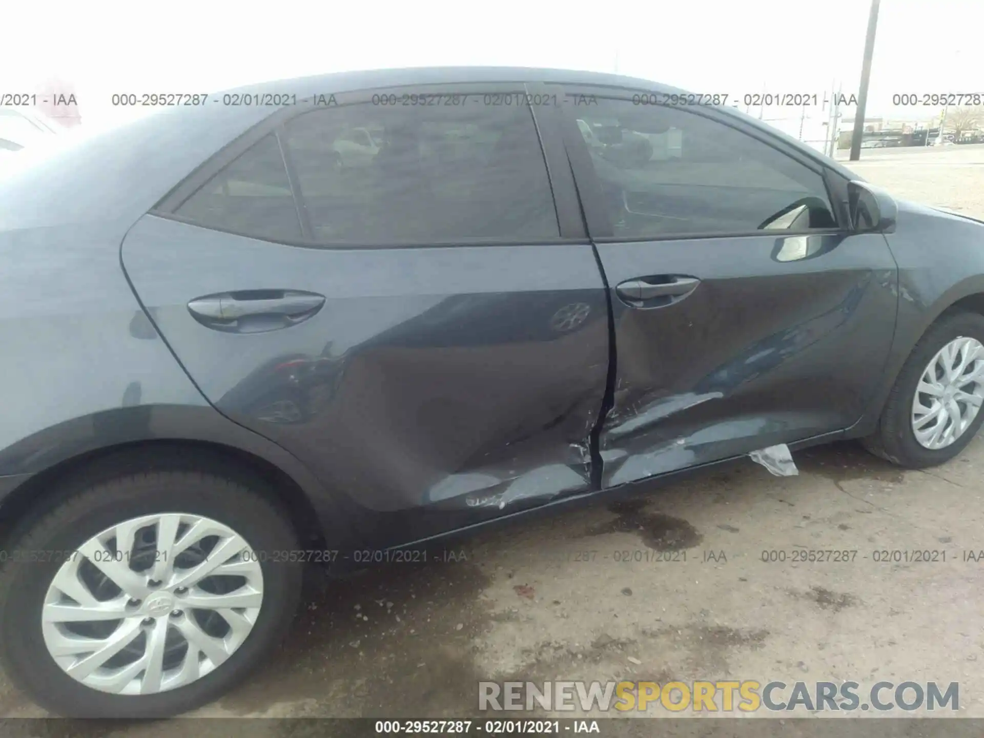 6 Photograph of a damaged car 5YFBURHE0KP877100 TOYOTA COROLLA 2019