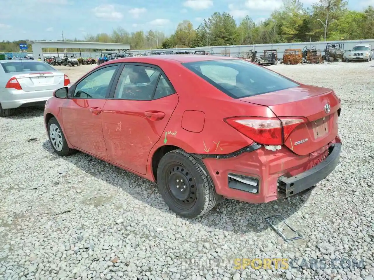 3 Photograph of a damaged car 5YFBURHE0KP877548 TOYOTA COROLLA 2019