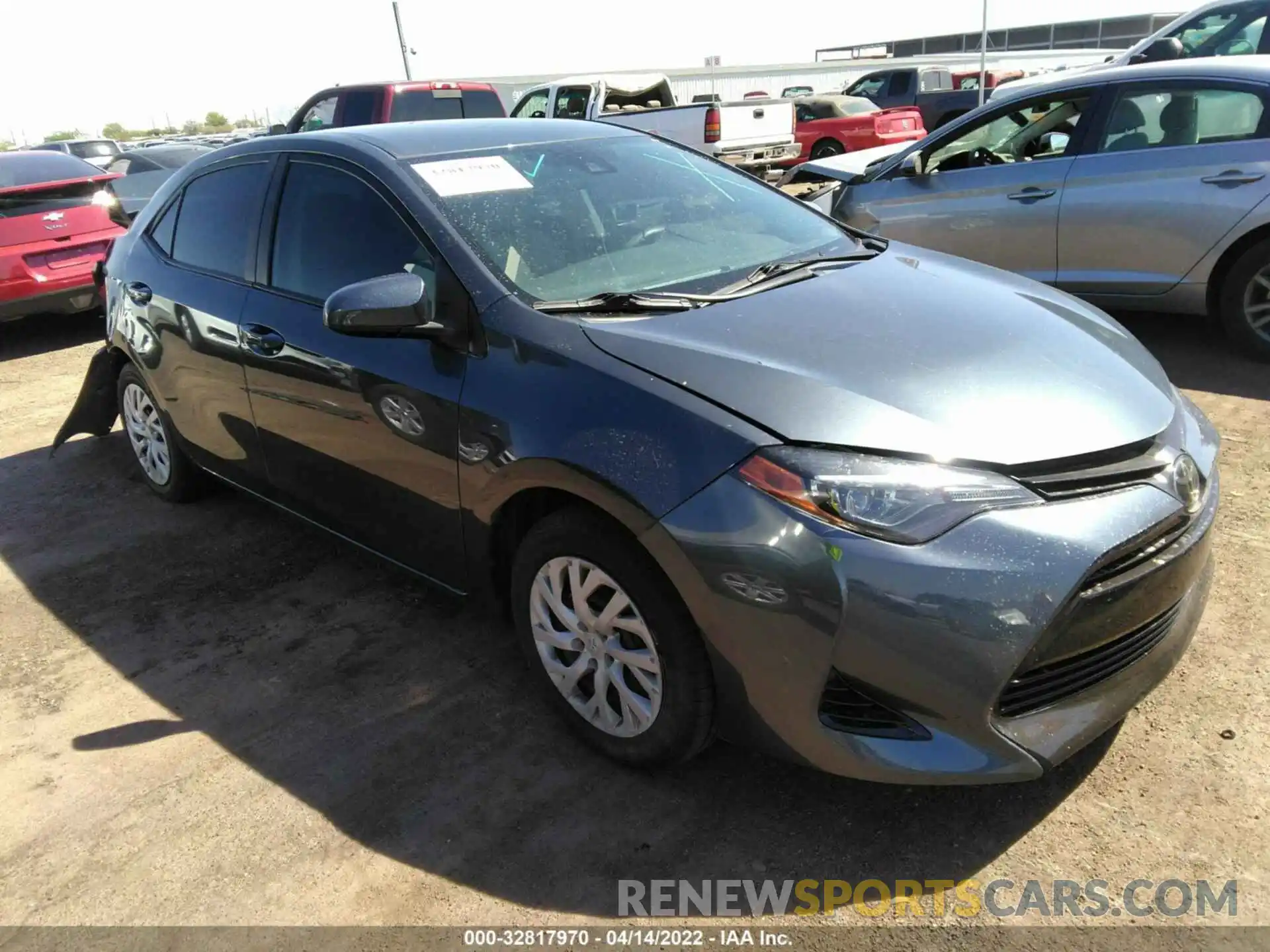 1 Photograph of a damaged car 5YFBURHE0KP877646 TOYOTA COROLLA 2019