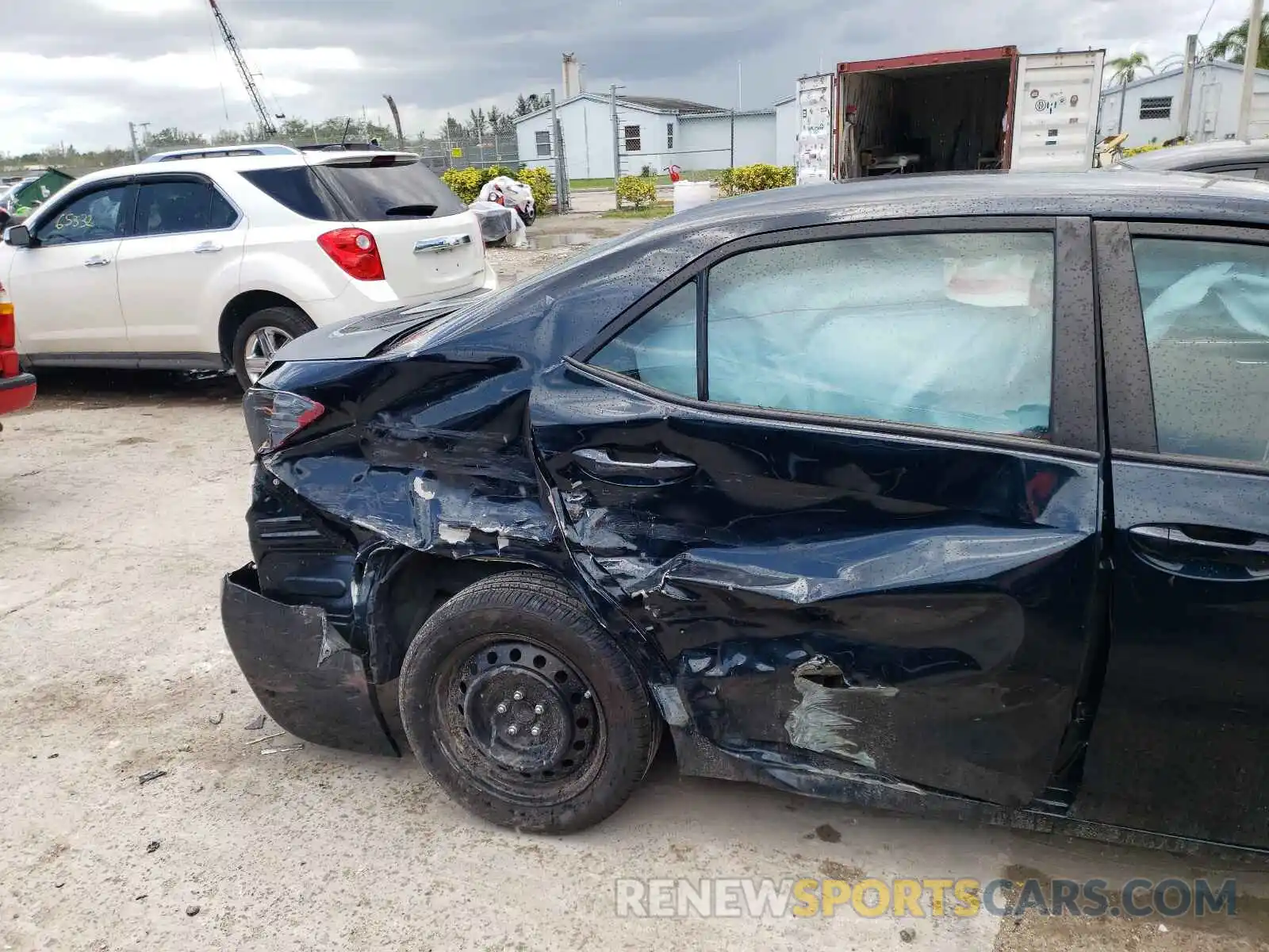 9 Photograph of a damaged car 5YFBURHE0KP877811 TOYOTA COROLLA 2019