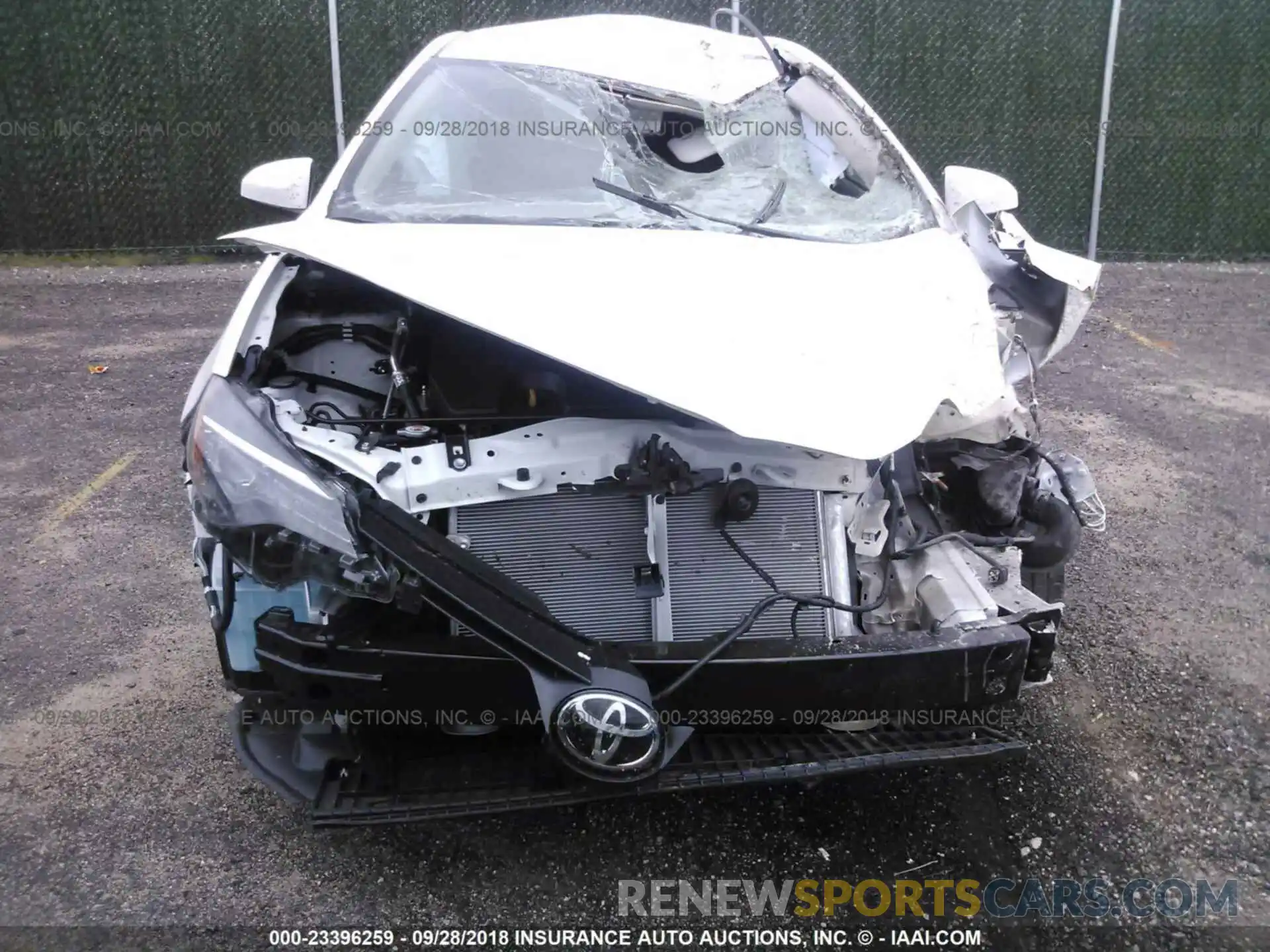 6 Photograph of a damaged car 5YFBURHE0KP877985 Toyota Corolla 2019