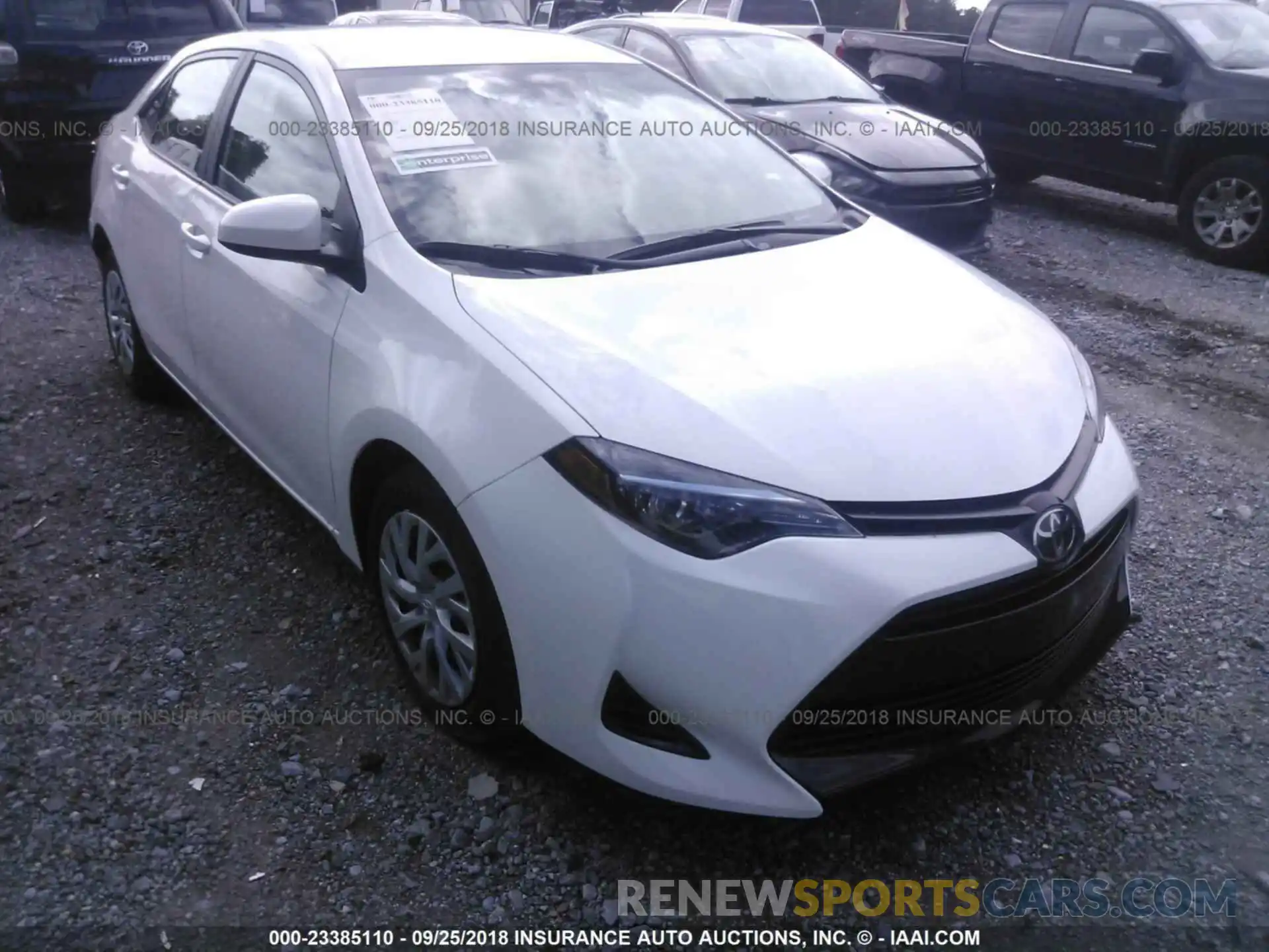 1 Photograph of a damaged car 5YFBURHE0KP878361 Toyota Corolla 2019