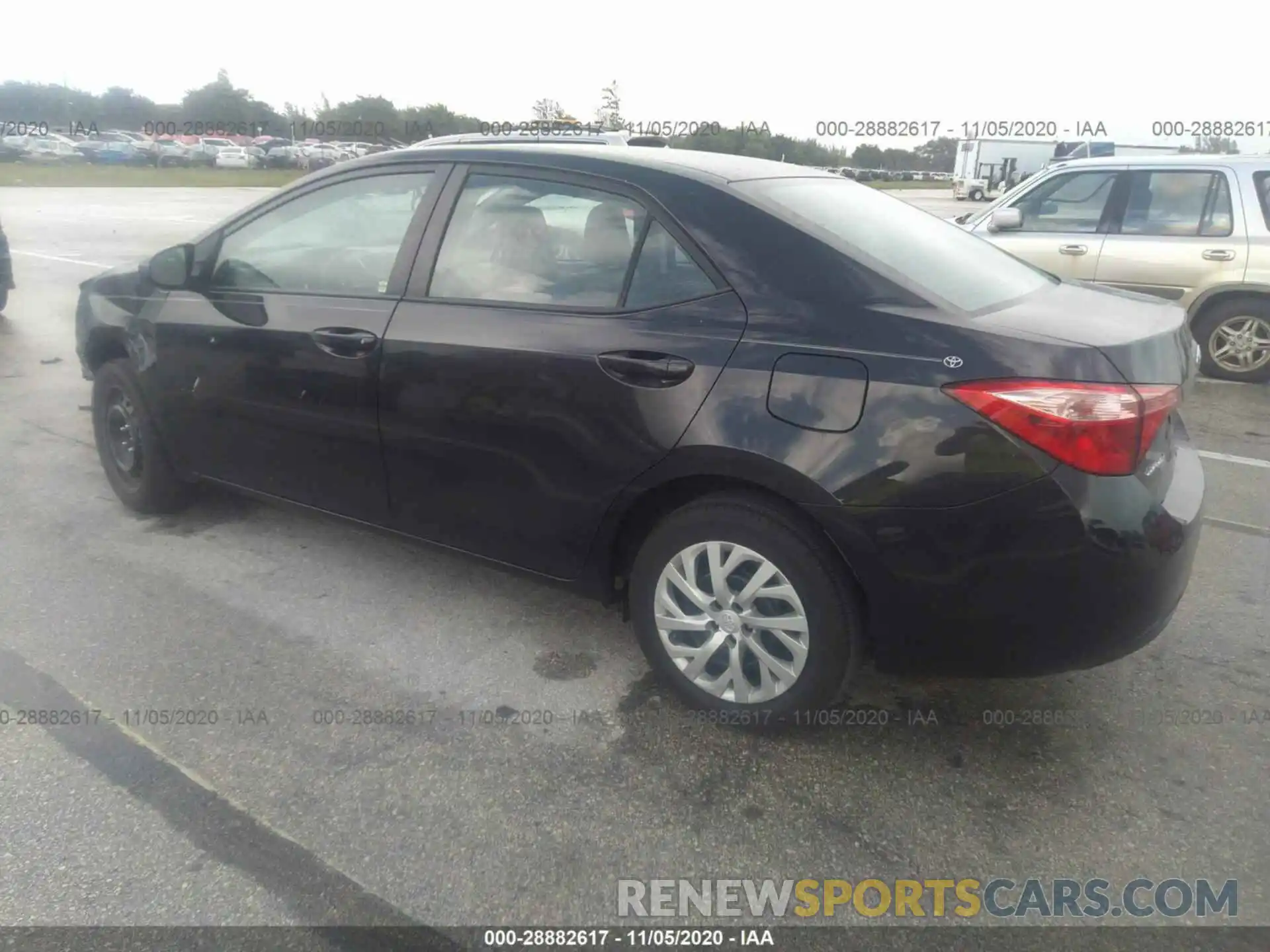 3 Photograph of a damaged car 5YFBURHE0KP878957 TOYOTA COROLLA 2019