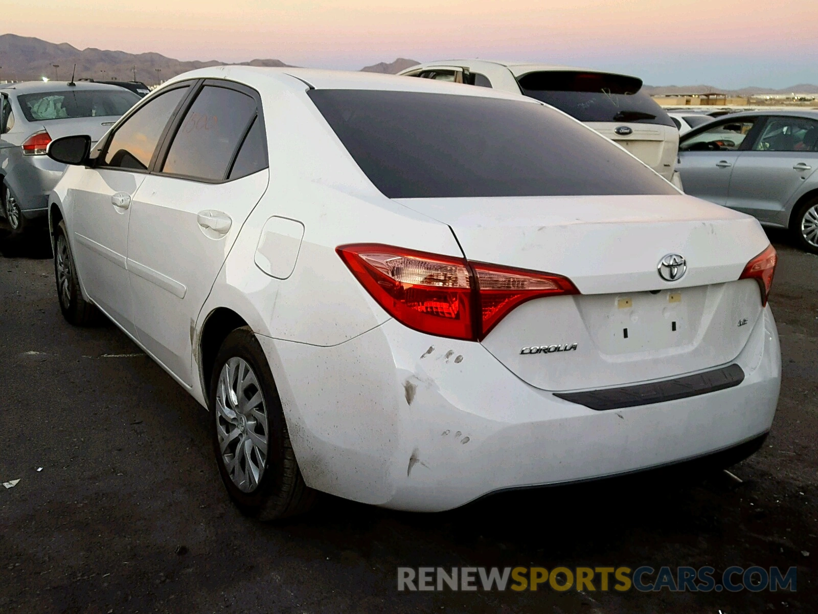 3 Photograph of a damaged car 5YFBURHE0KP879560 TOYOTA COROLLA 2019