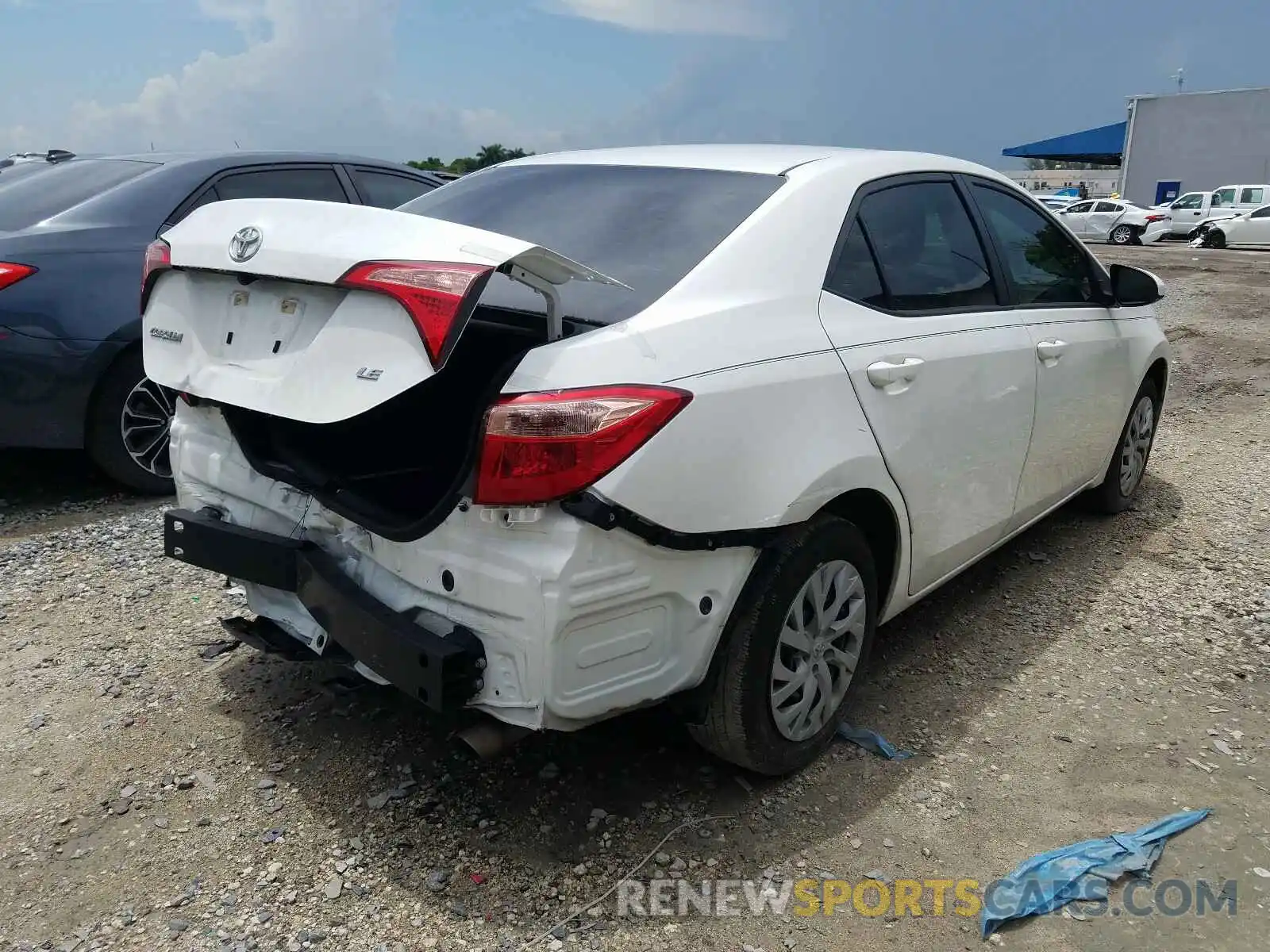4 Photograph of a damaged car 5YFBURHE0KP880482 TOYOTA COROLLA 2019