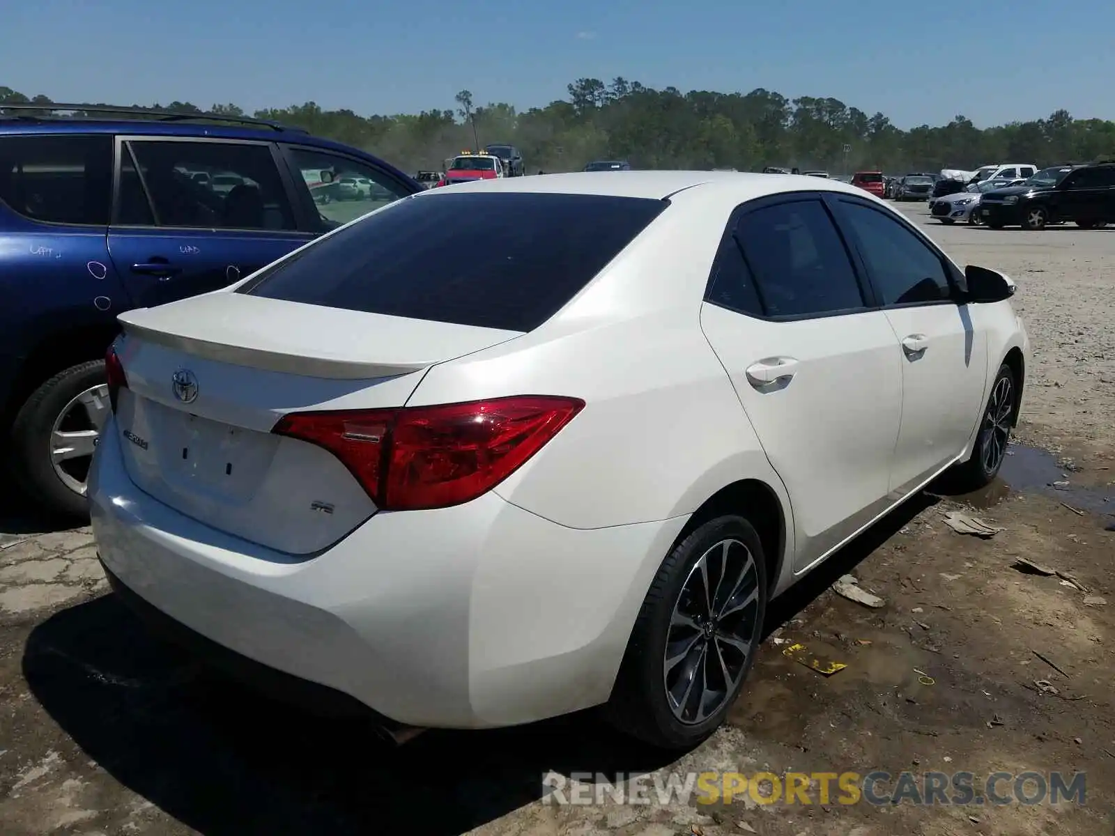 4 Photograph of a damaged car 5YFBURHE0KP880515 TOYOTA COROLLA 2019