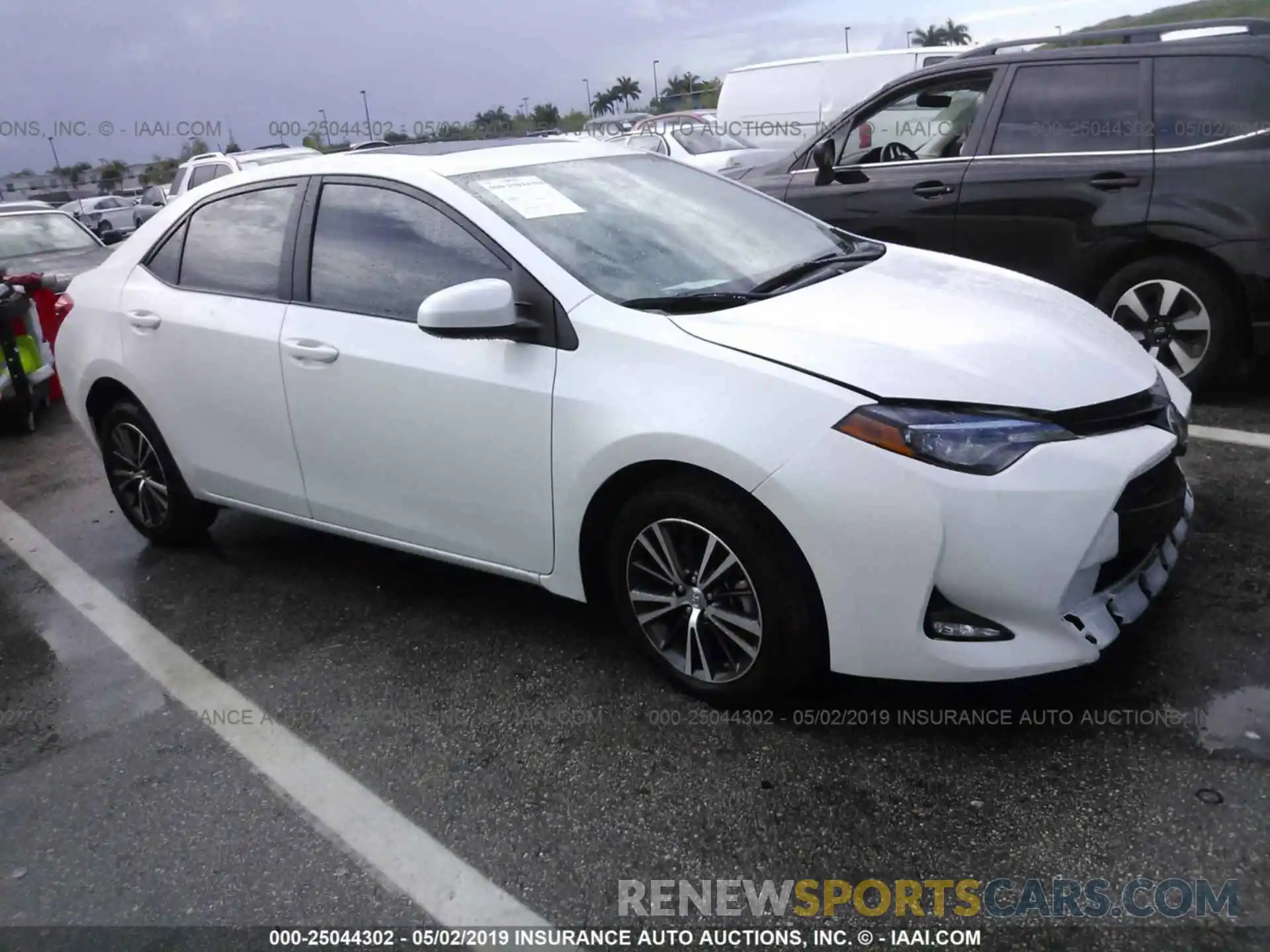 1 Photograph of a damaged car 5YFBURHE0KP880532 TOYOTA COROLLA 2019