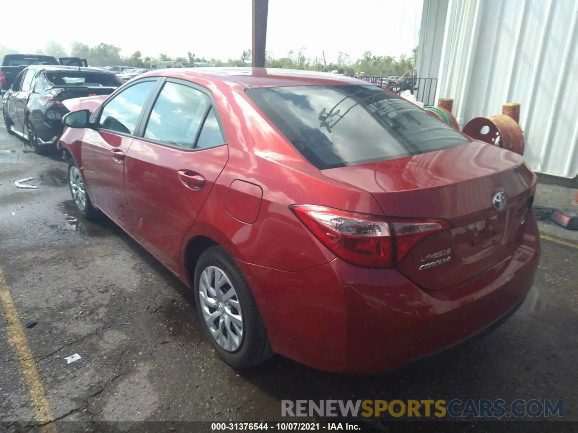 3 Photograph of a damaged car 5YFBURHE0KP880918 TOYOTA COROLLA 2019