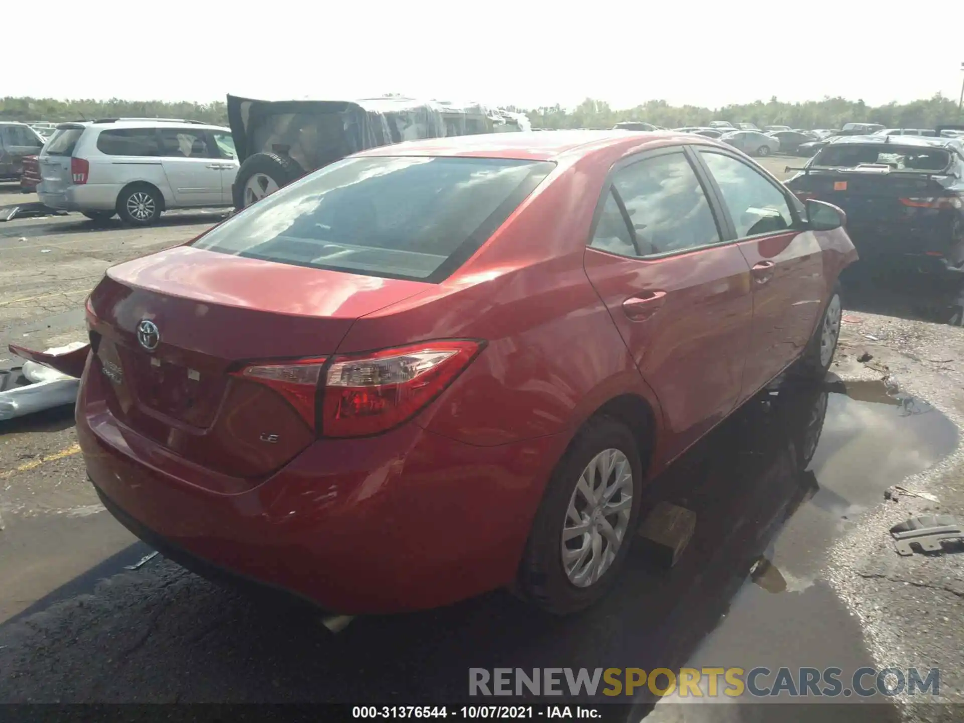 4 Photograph of a damaged car 5YFBURHE0KP880918 TOYOTA COROLLA 2019