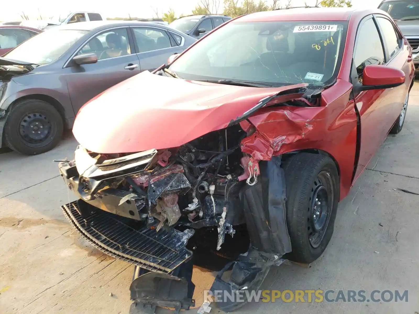 9 Photograph of a damaged car 5YFBURHE0KP881390 TOYOTA COROLLA 2019