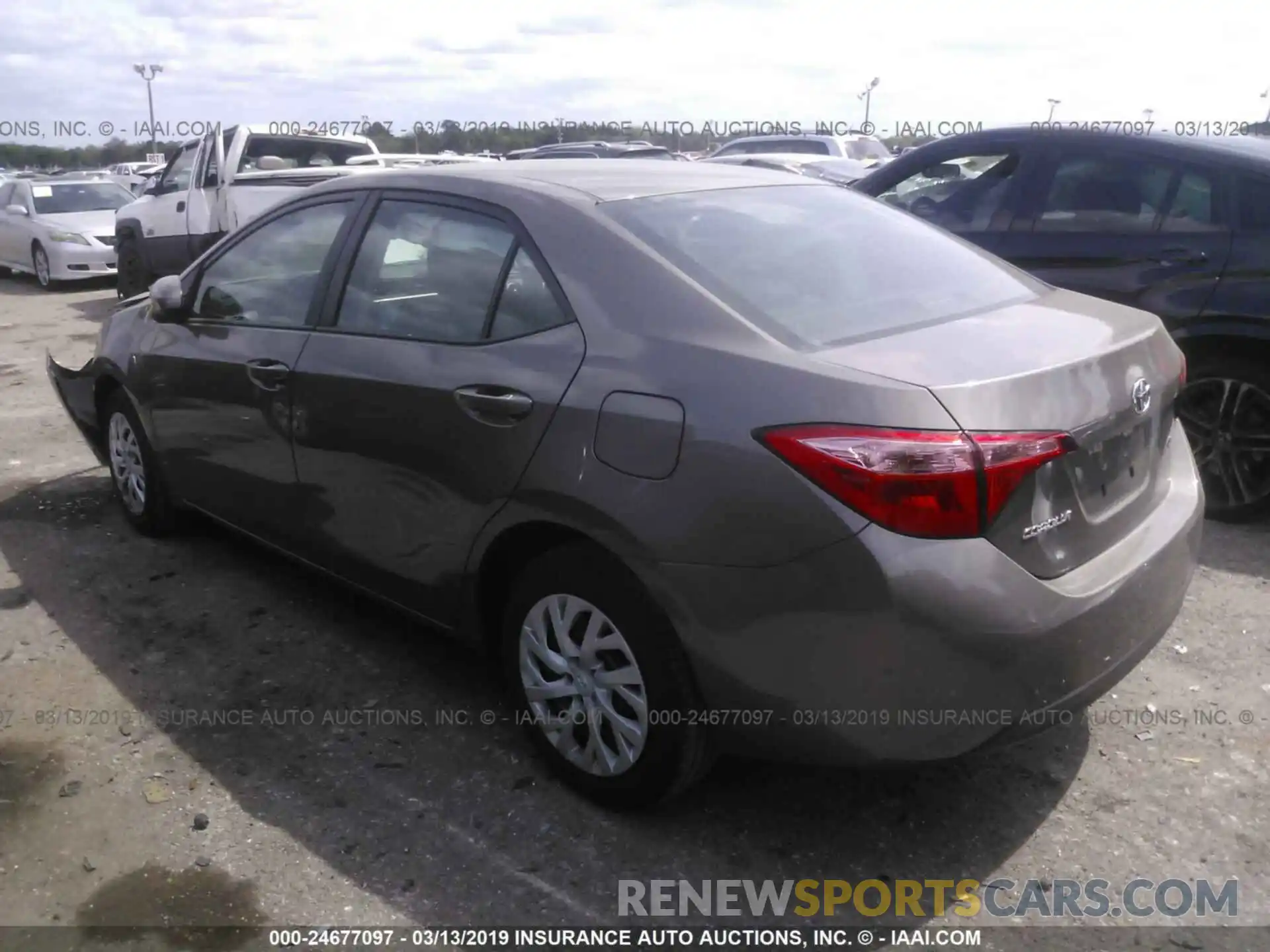 3 Photograph of a damaged car 5YFBURHE0KP882457 TOYOTA COROLLA 2019