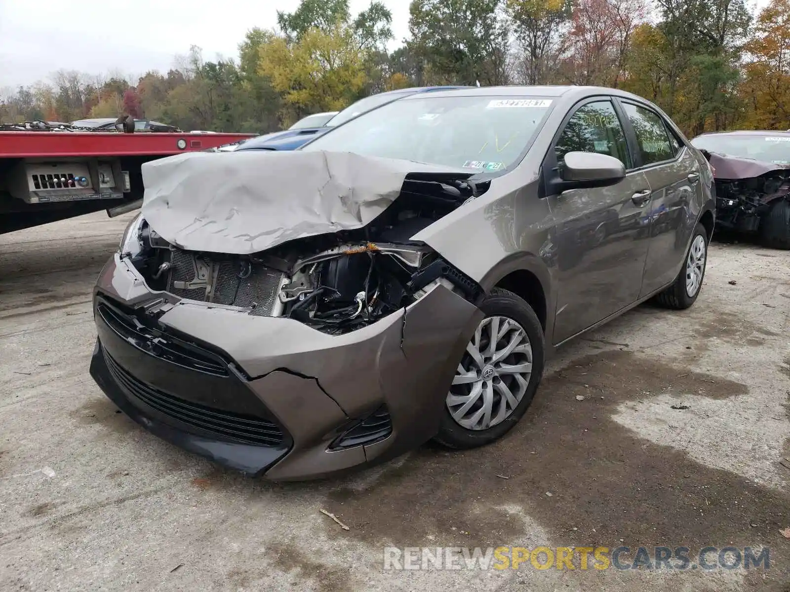 2 Photograph of a damaged car 5YFBURHE0KP883267 TOYOTA COROLLA 2019