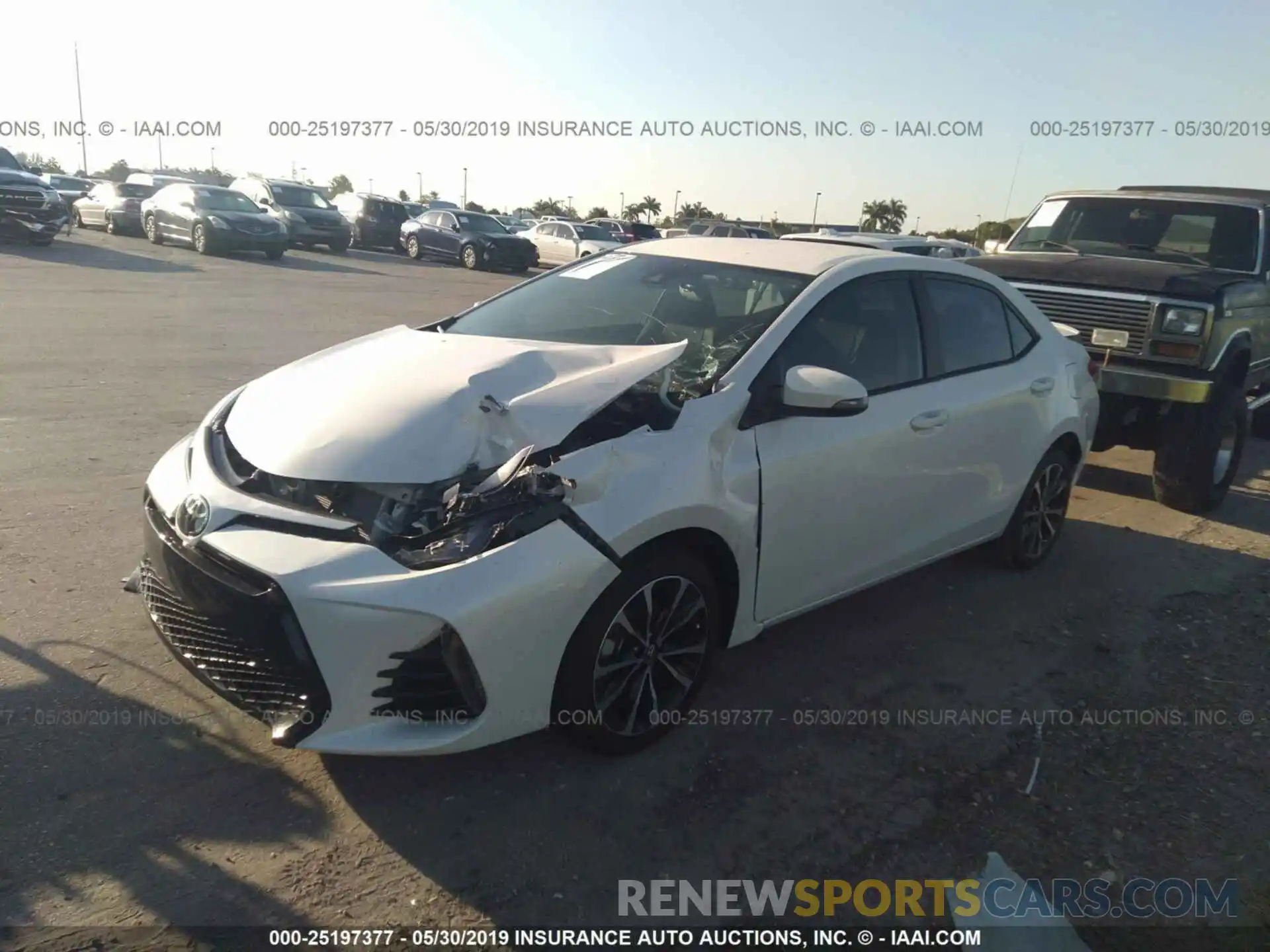 2 Photograph of a damaged car 5YFBURHE0KP883320 TOYOTA COROLLA 2019