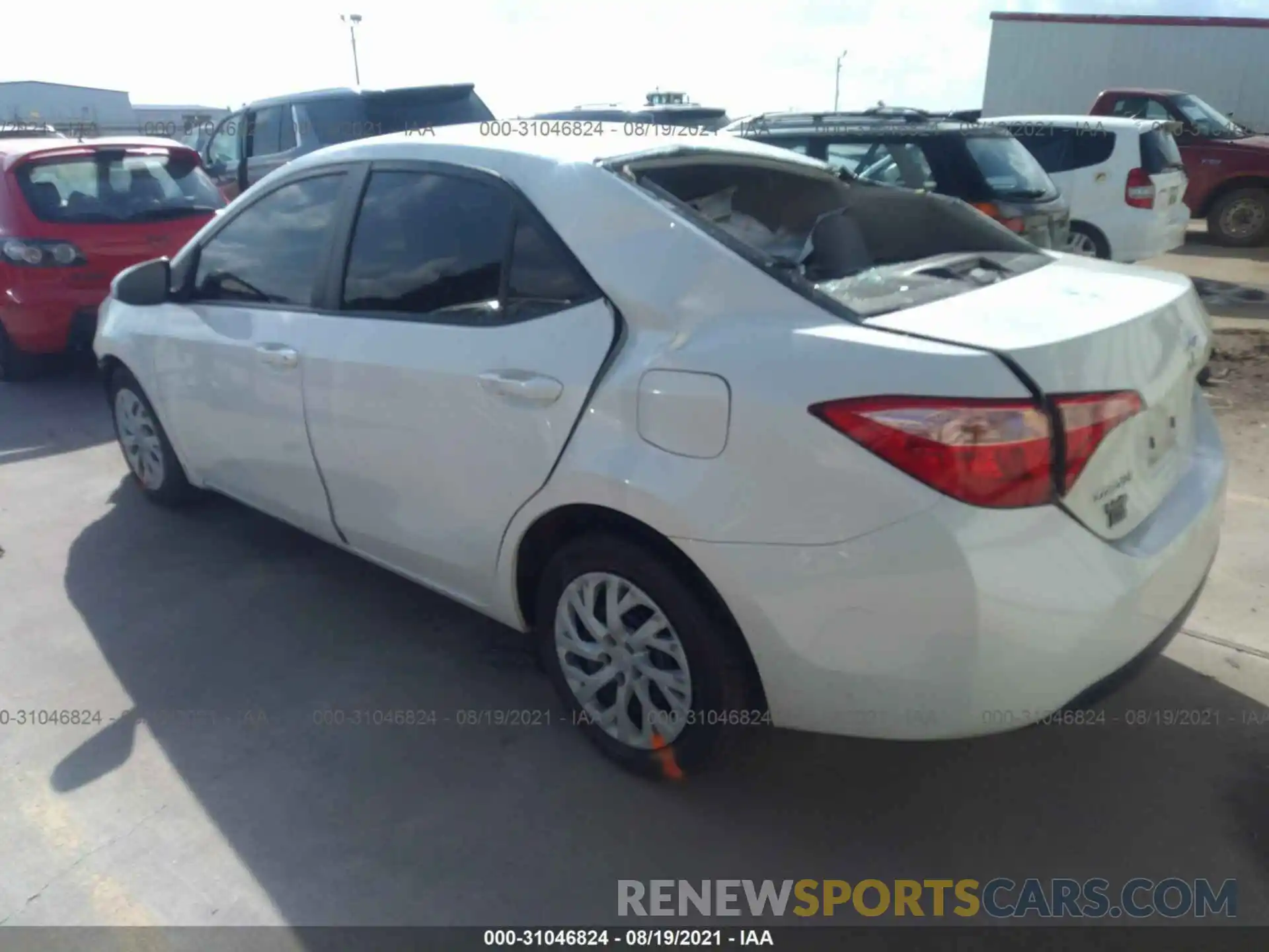 3 Photograph of a damaged car 5YFBURHE0KP883754 TOYOTA COROLLA 2019