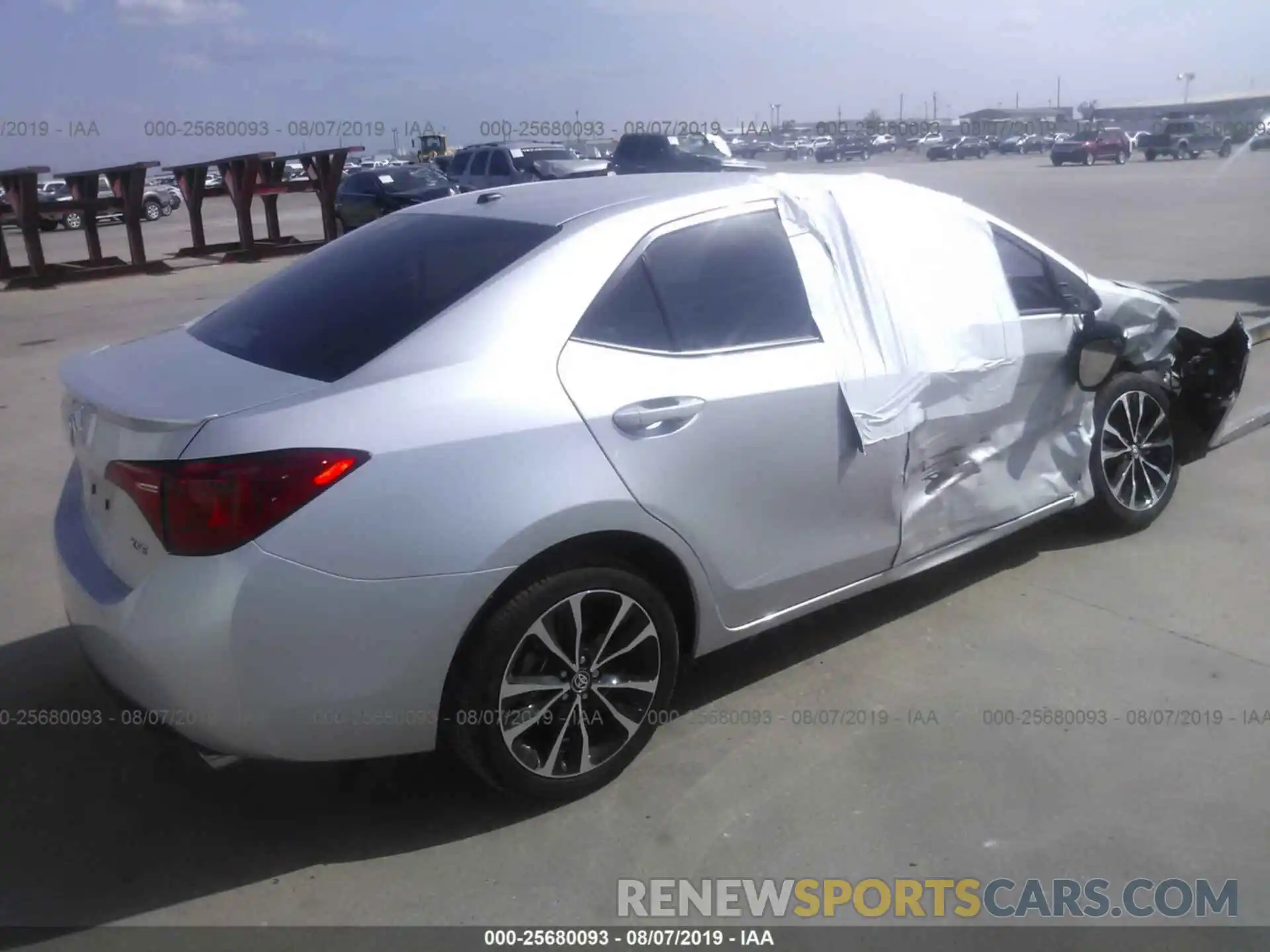 4 Photograph of a damaged car 5YFBURHE0KP884189 TOYOTA COROLLA 2019