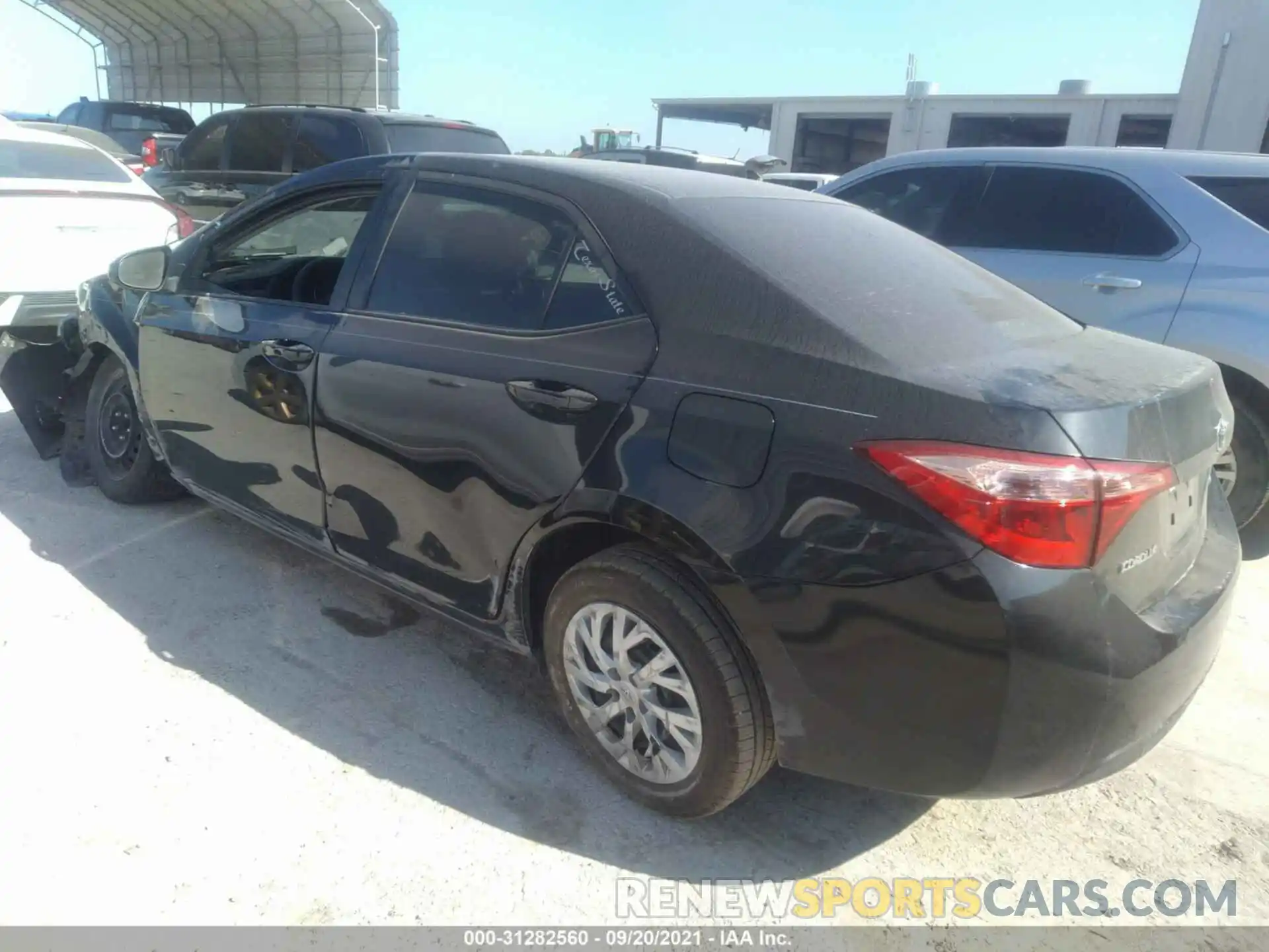 3 Photograph of a damaged car 5YFBURHE0KP884354 TOYOTA COROLLA 2019