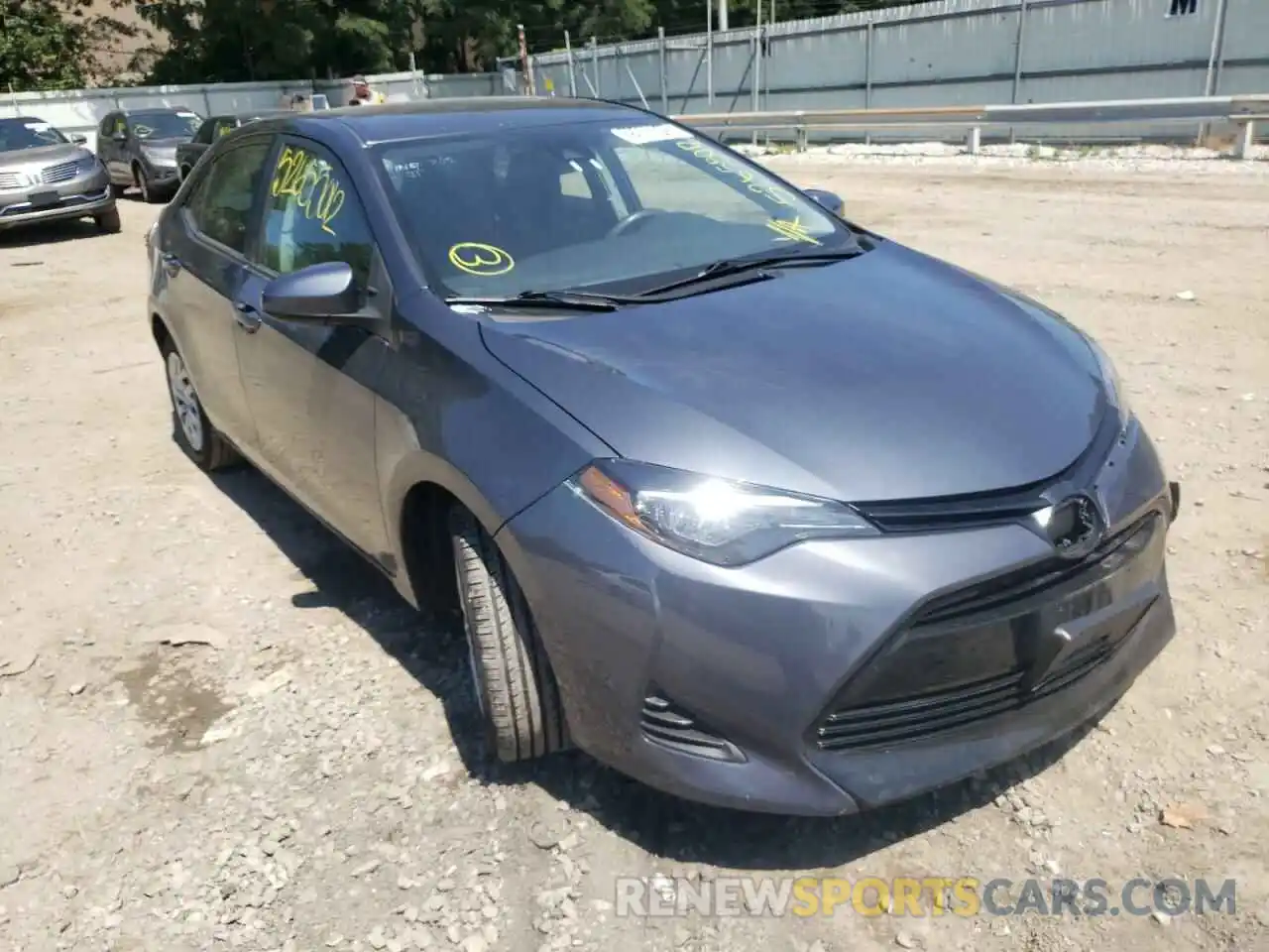 1 Photograph of a damaged car 5YFBURHE0KP884788 TOYOTA COROLLA 2019