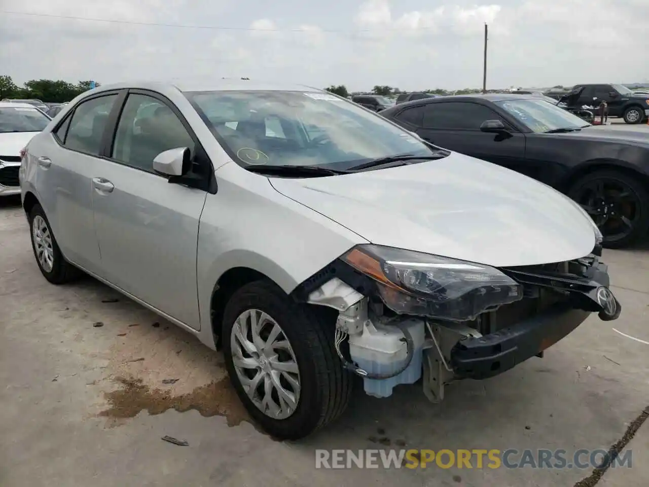 1 Photograph of a damaged car 5YFBURHE0KP885309 TOYOTA COROLLA 2019