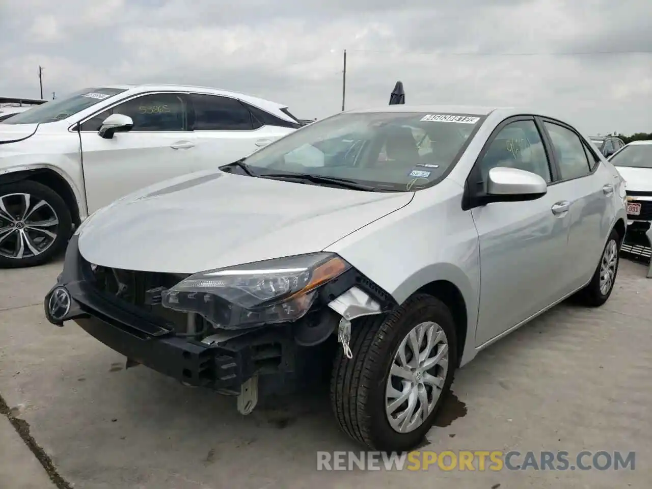 2 Photograph of a damaged car 5YFBURHE0KP885309 TOYOTA COROLLA 2019