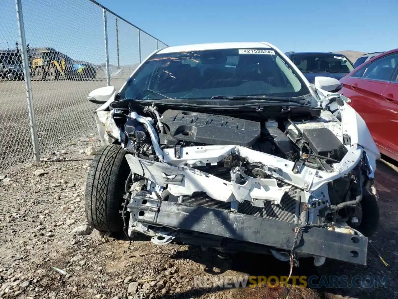 5 Photograph of a damaged car 5YFBURHE0KP885407 TOYOTA COROLLA 2019