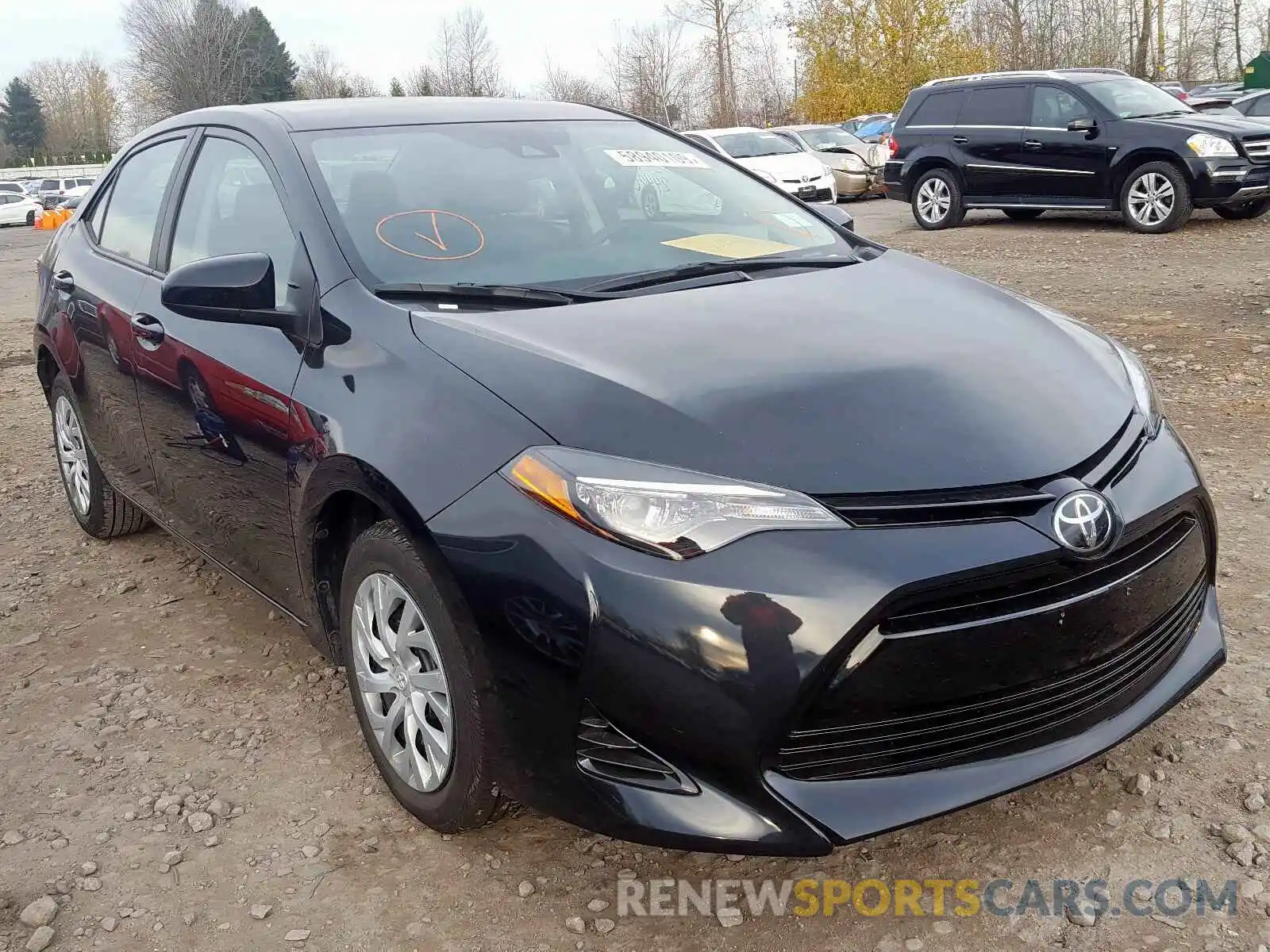 1 Photograph of a damaged car 5YFBURHE0KP885665 TOYOTA COROLLA 2019