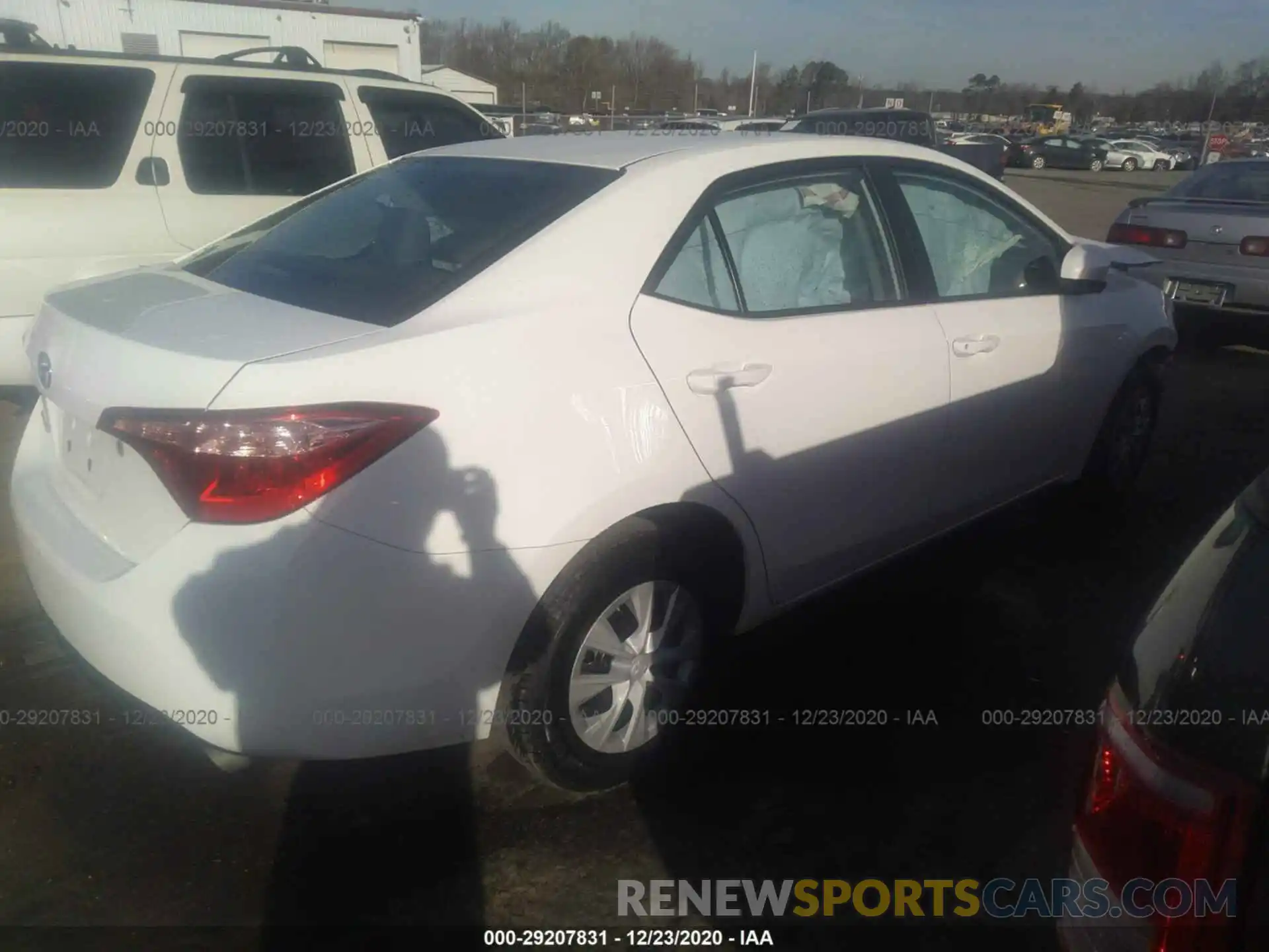 4 Photograph of a damaged car 5YFBURHE0KP885830 TOYOTA COROLLA 2019