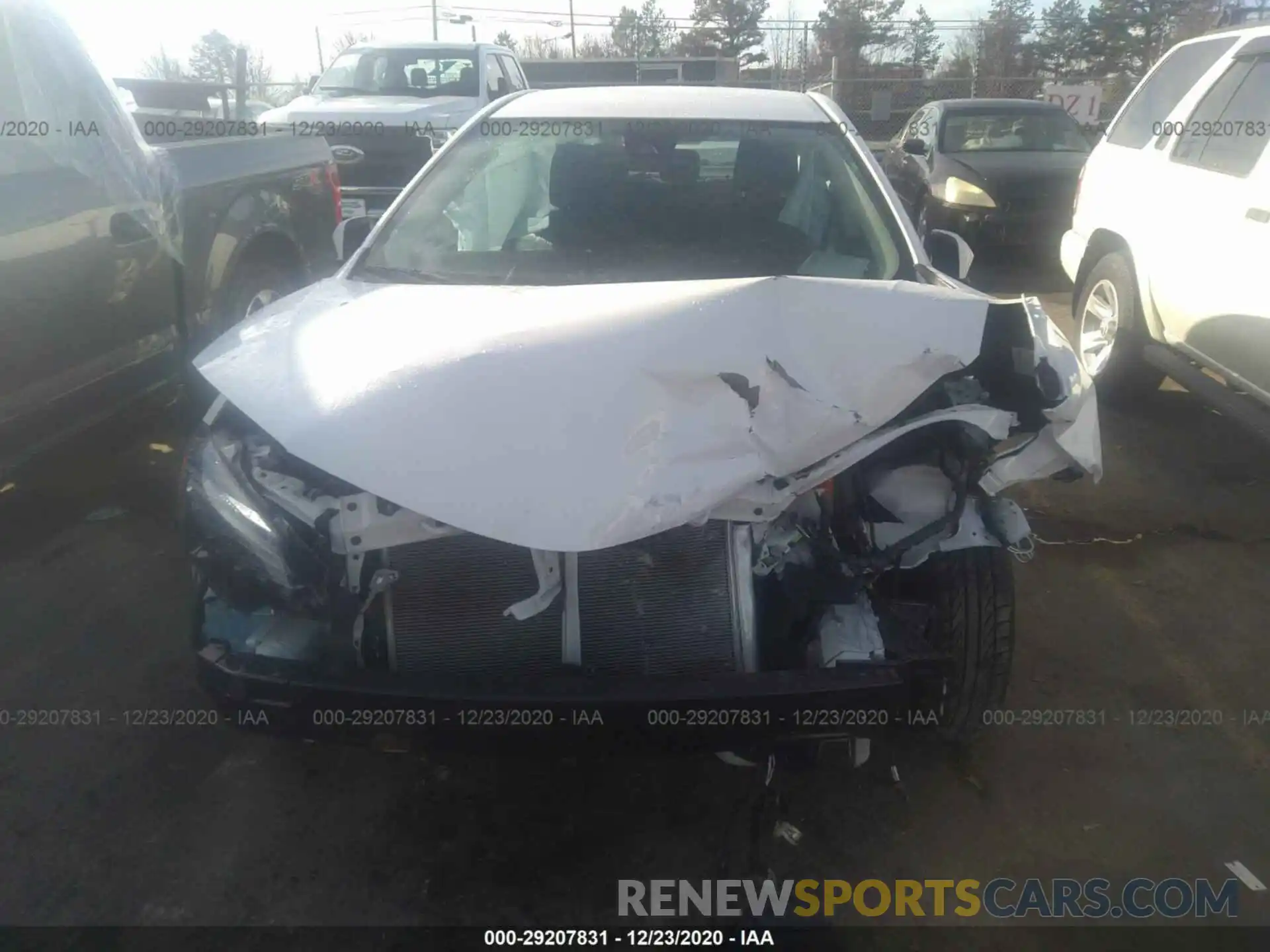 6 Photograph of a damaged car 5YFBURHE0KP885830 TOYOTA COROLLA 2019