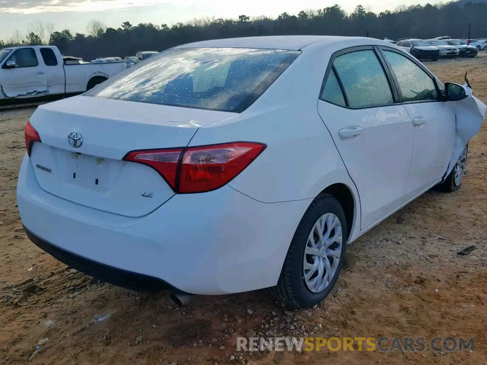 4 Photograph of a damaged car 5YFBURHE0KP885942 TOYOTA COROLLA 2019