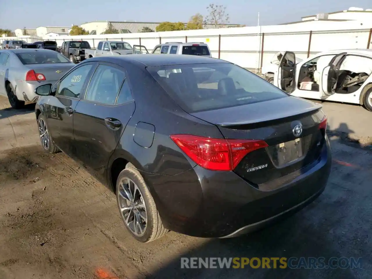 3 Photograph of a damaged car 5YFBURHE0KP885956 TOYOTA COROLLA 2019