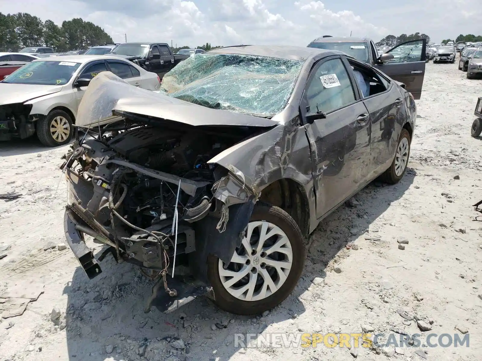 2 Photograph of a damaged car 5YFBURHE0KP886184 TOYOTA COROLLA 2019