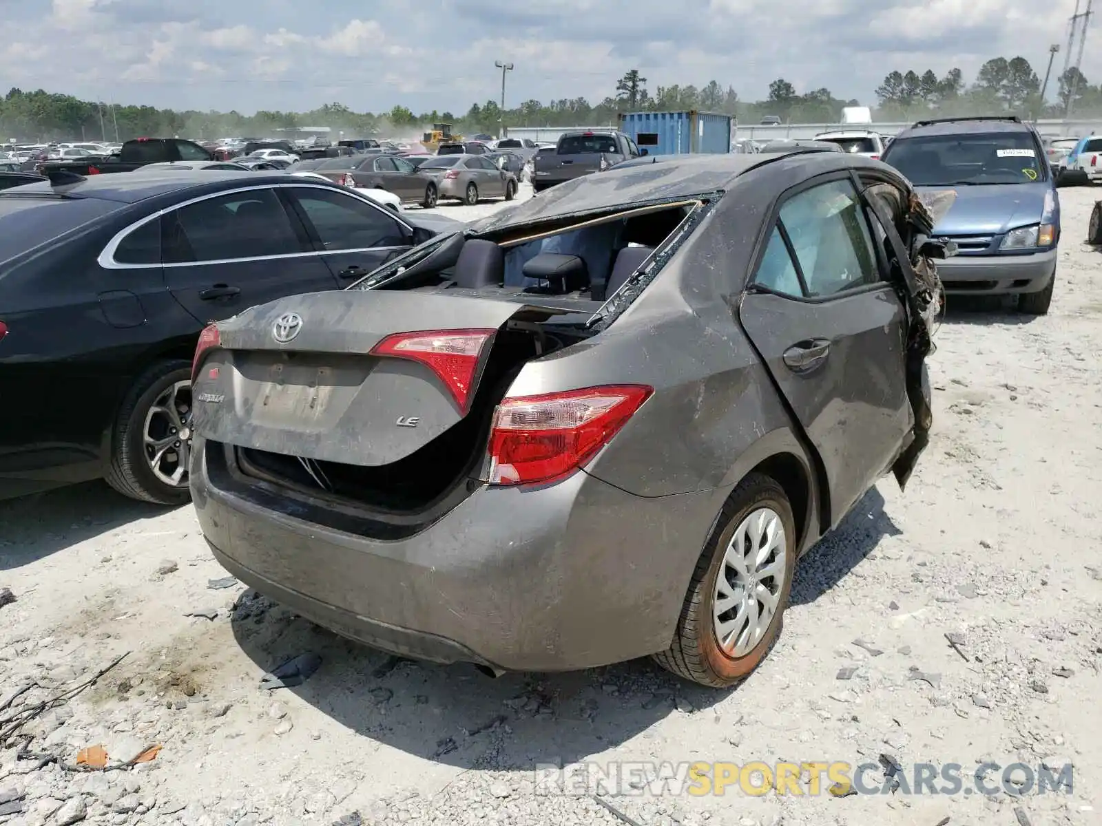 4 Photograph of a damaged car 5YFBURHE0KP886184 TOYOTA COROLLA 2019