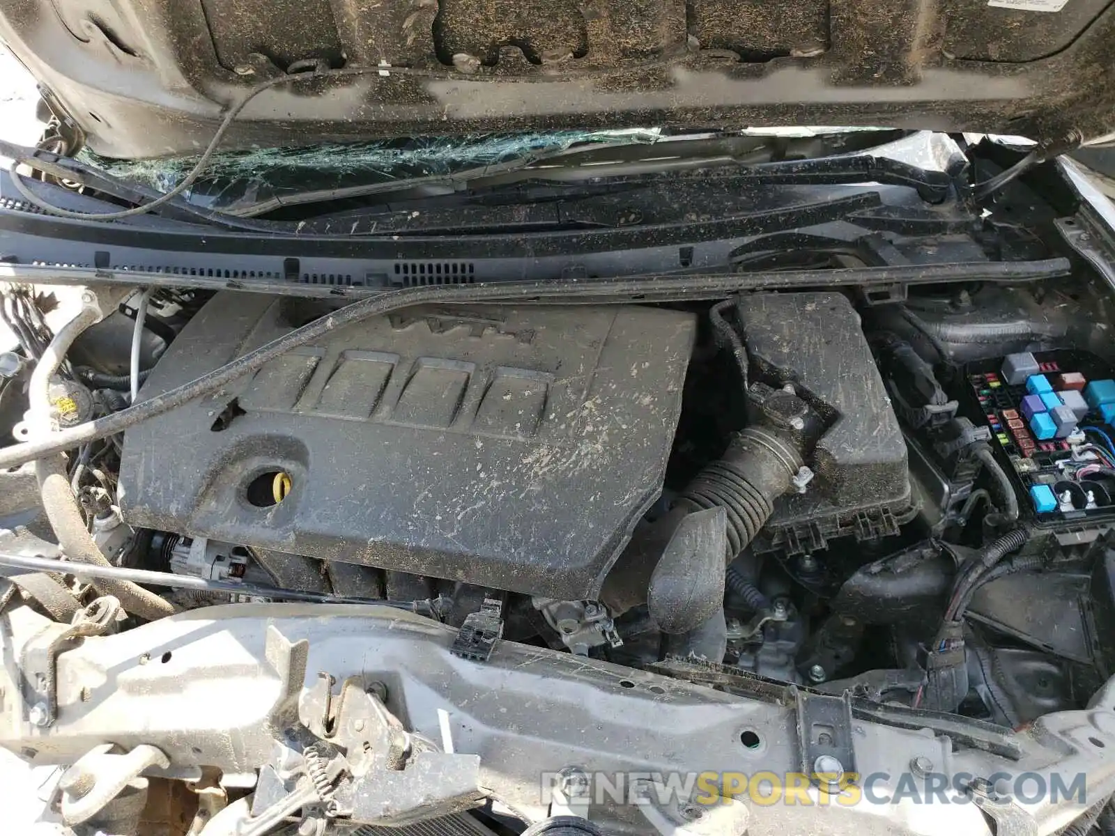 7 Photograph of a damaged car 5YFBURHE0KP886184 TOYOTA COROLLA 2019