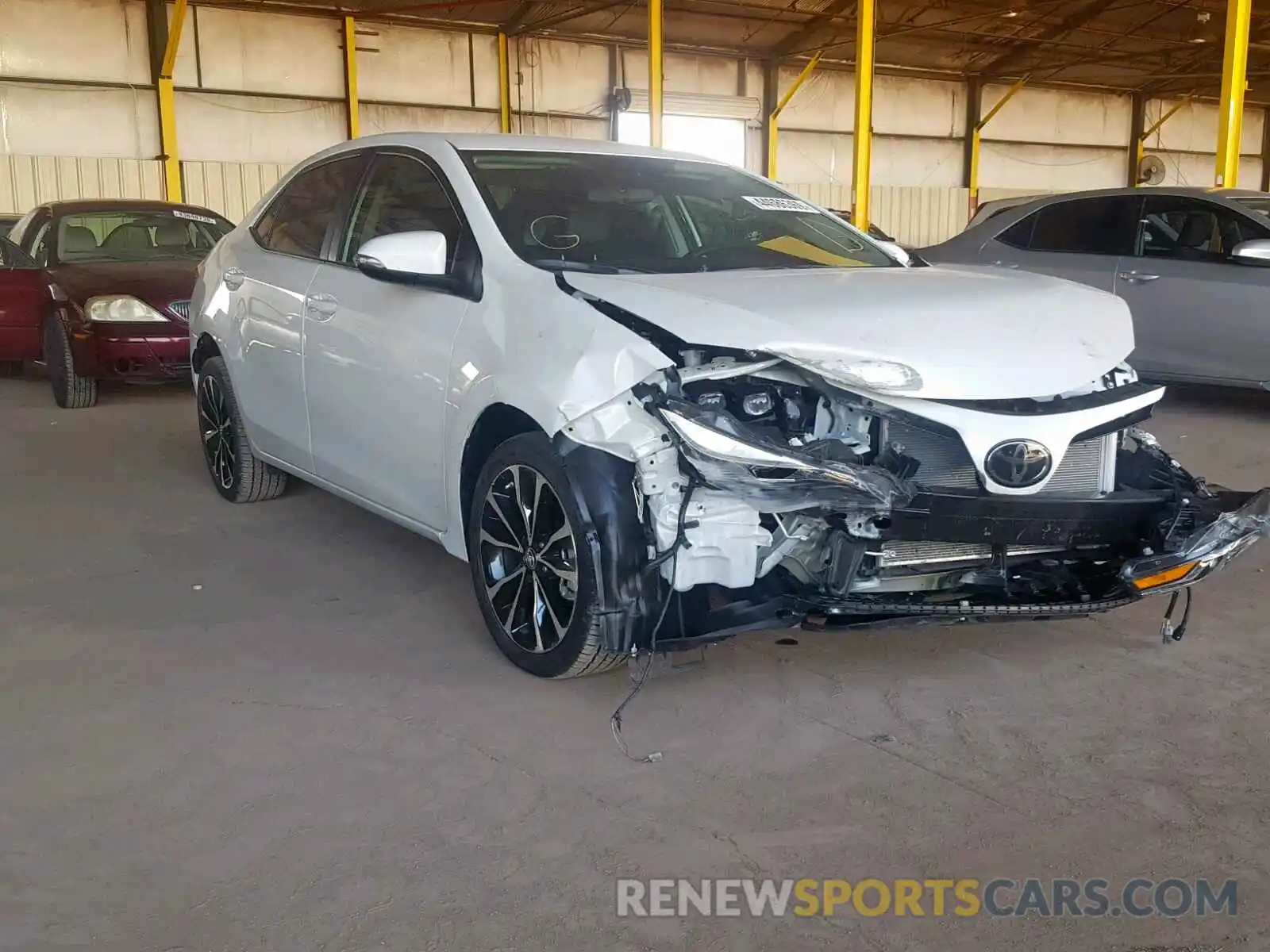 1 Photograph of a damaged car 5YFBURHE0KP886248 TOYOTA COROLLA 2019