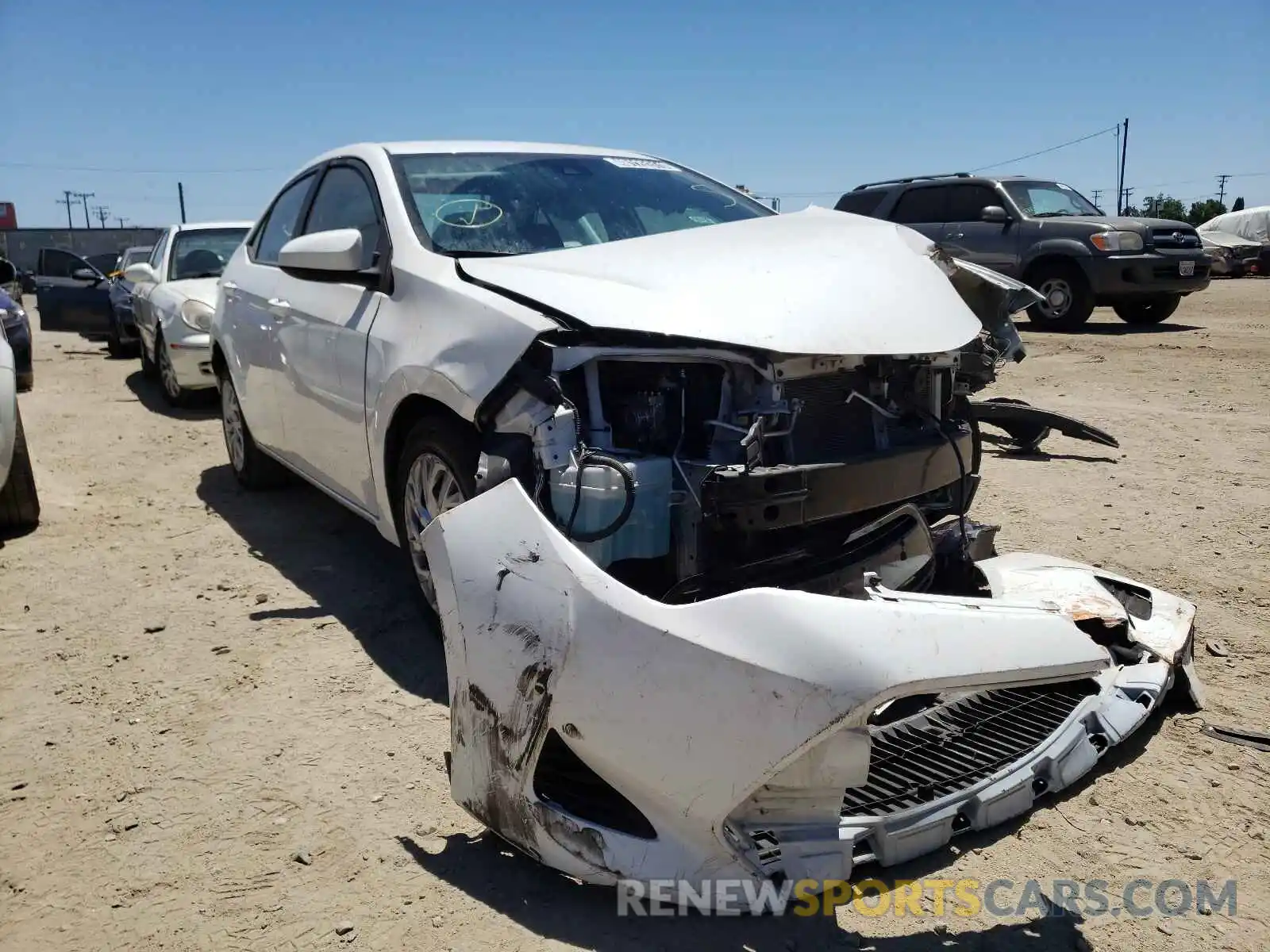 1 Photograph of a damaged car 5YFBURHE0KP886380 TOYOTA COROLLA 2019