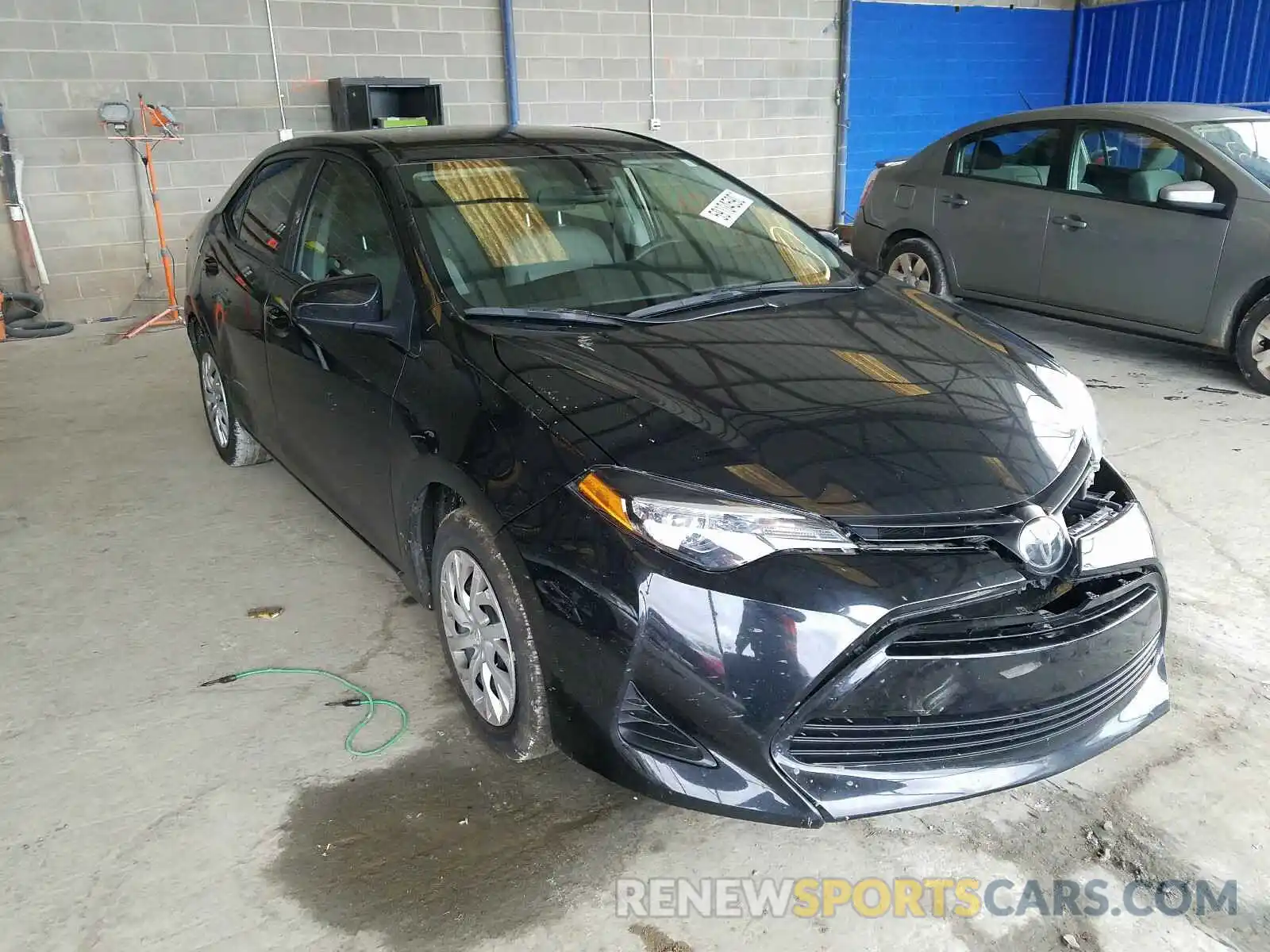 1 Photograph of a damaged car 5YFBURHE0KP886735 TOYOTA COROLLA 2019