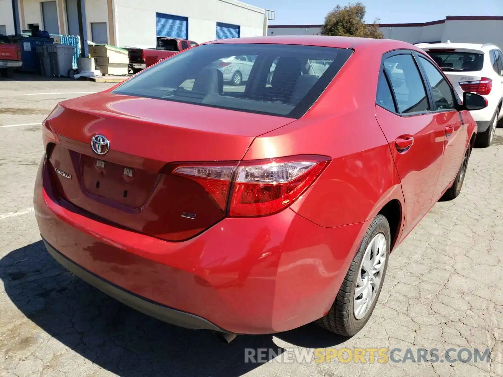 4 Photograph of a damaged car 5YFBURHE0KP886962 TOYOTA COROLLA 2019