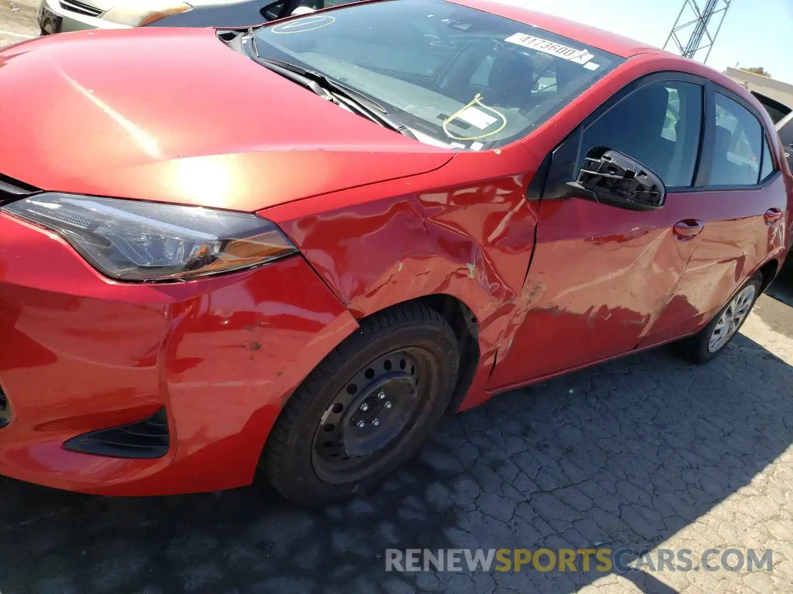 9 Photograph of a damaged car 5YFBURHE0KP886962 TOYOTA COROLLA 2019