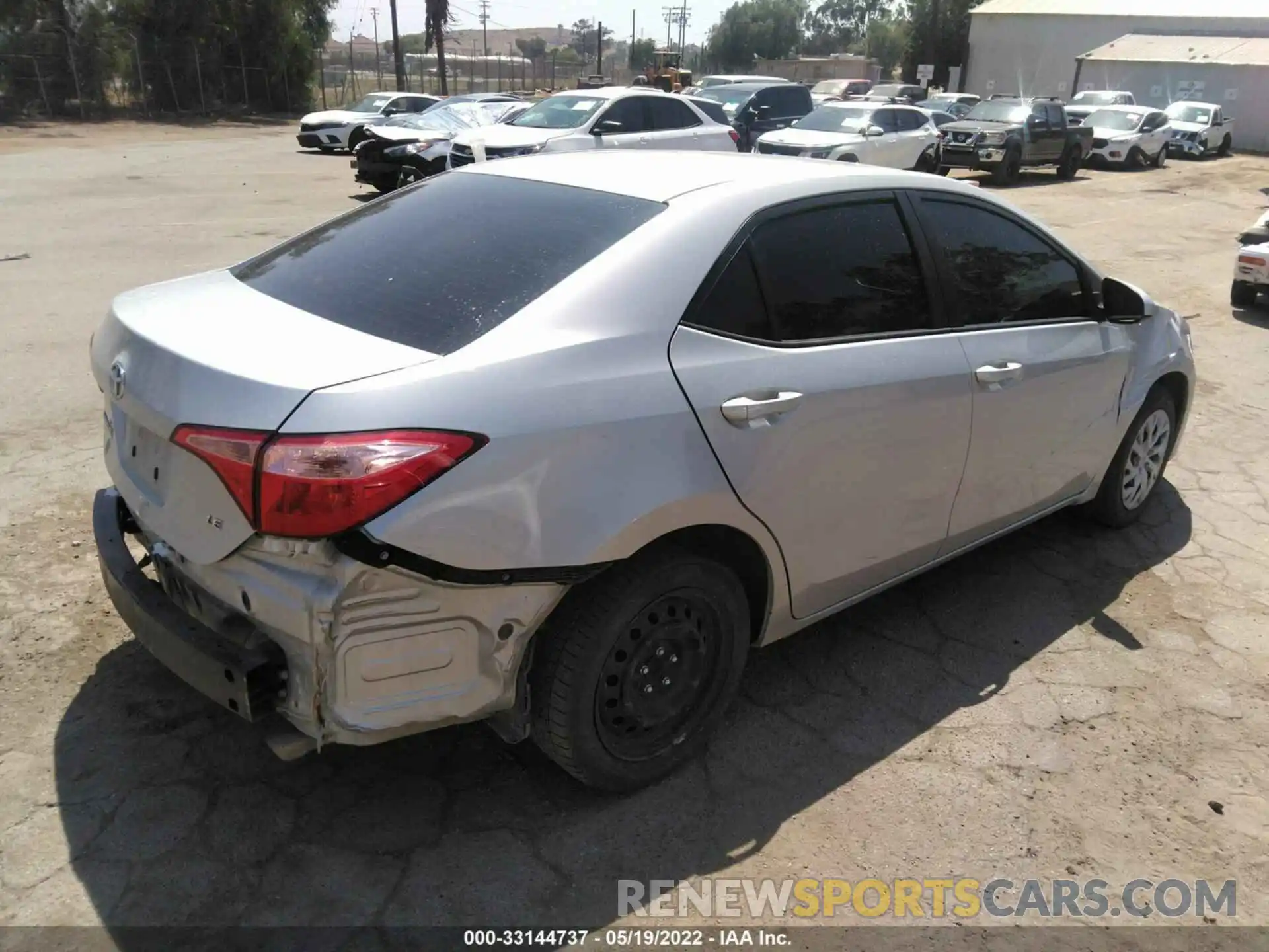 4 Photograph of a damaged car 5YFBURHE0KP887027 TOYOTA COROLLA 2019