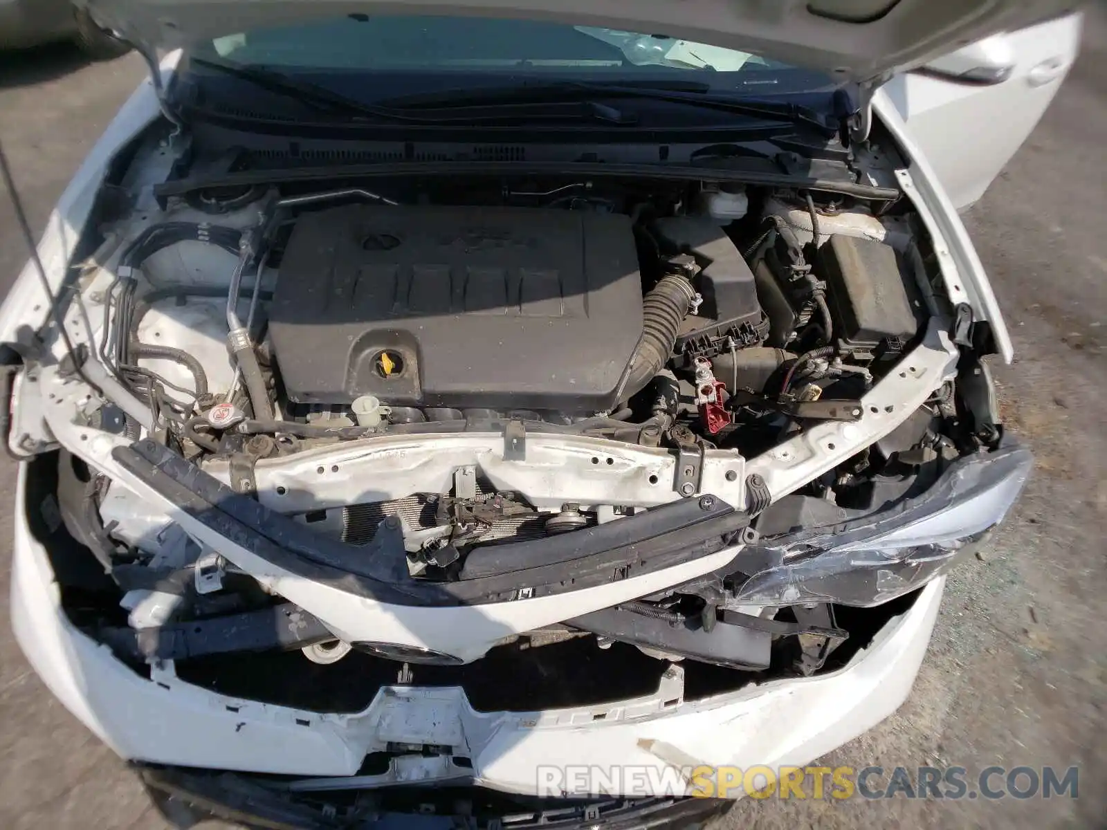 7 Photograph of a damaged car 5YFBURHE0KP887142 TOYOTA COROLLA 2019