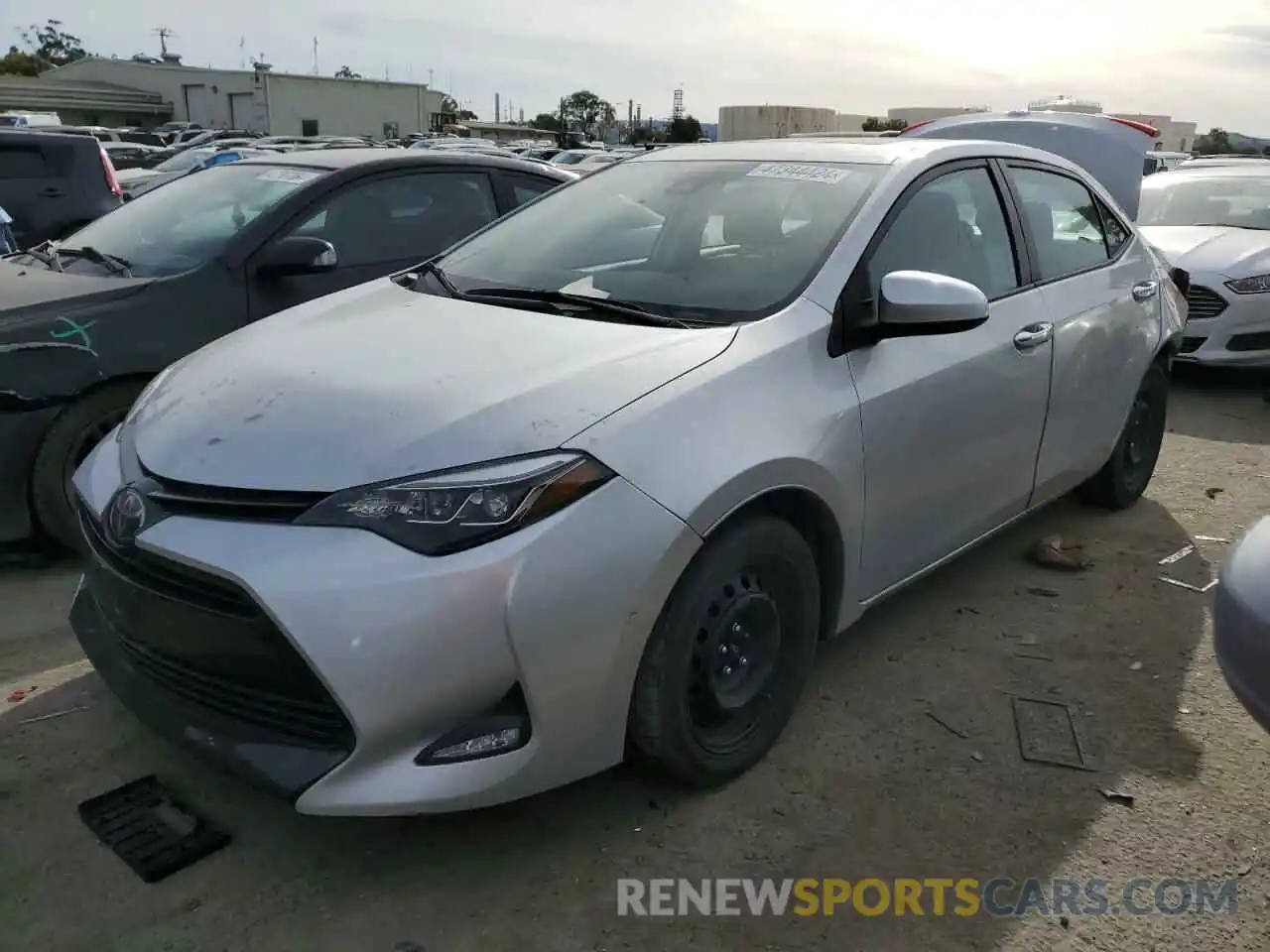 1 Photograph of a damaged car 5YFBURHE0KP888016 TOYOTA COROLLA 2019