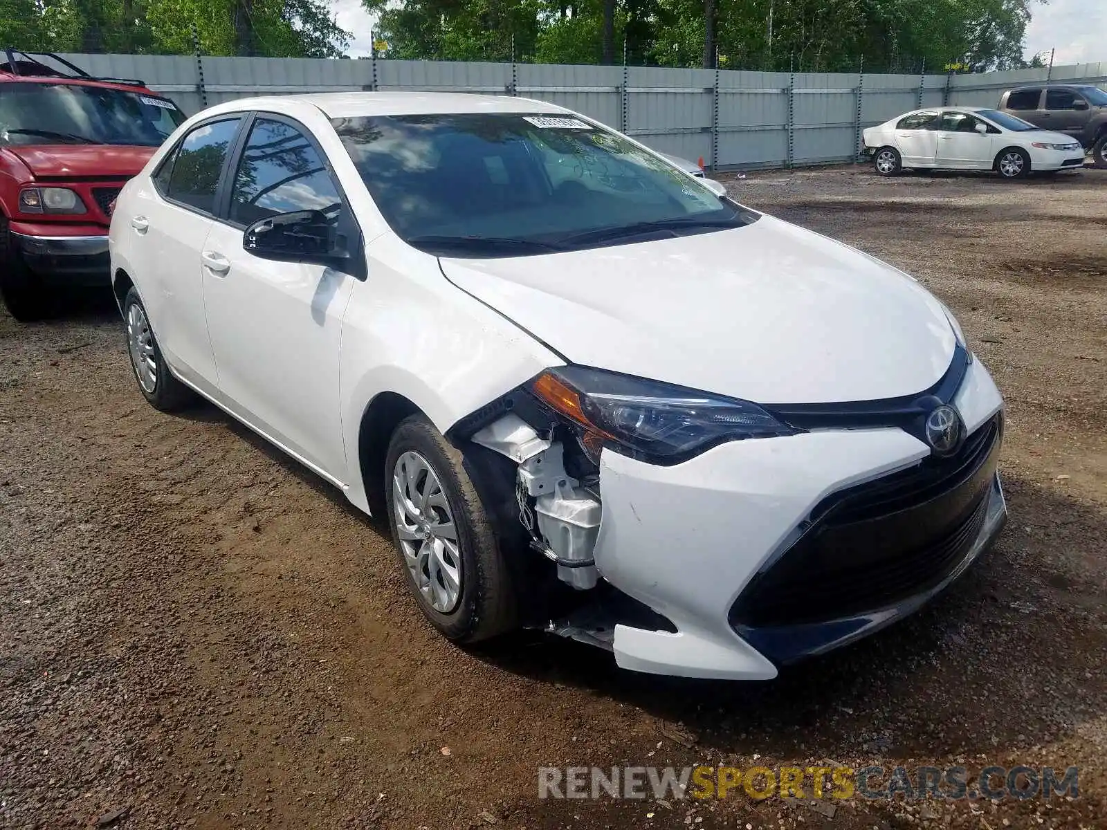 1 Photograph of a damaged car 5YFBURHE0KP888033 TOYOTA COROLLA 2019