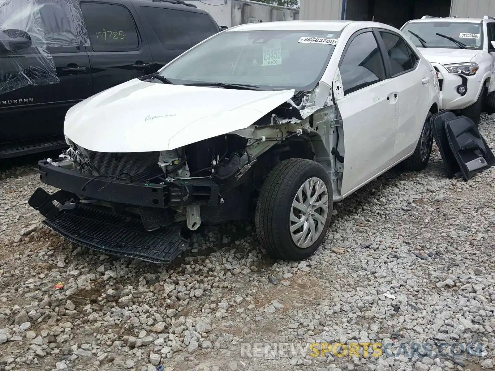 2 Photograph of a damaged car 5YFBURHE0KP888629 TOYOTA COROLLA 2019