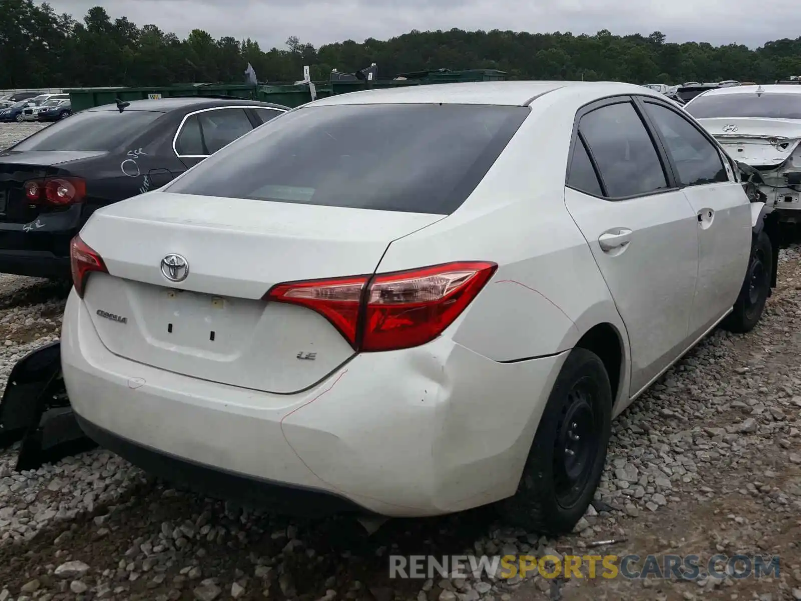 4 Photograph of a damaged car 5YFBURHE0KP888629 TOYOTA COROLLA 2019