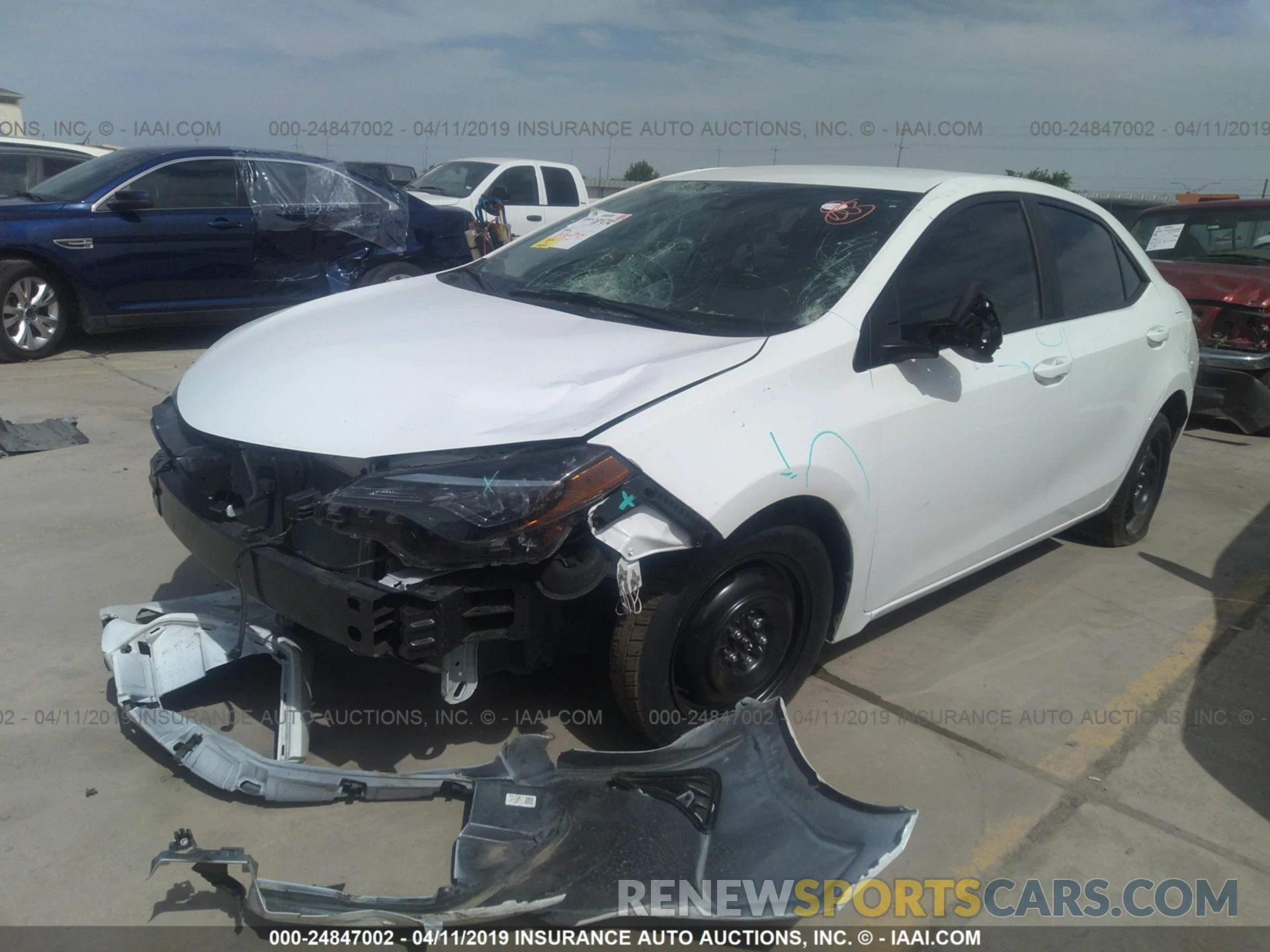 2 Photograph of a damaged car 5YFBURHE0KP889151 TOYOTA COROLLA 2019