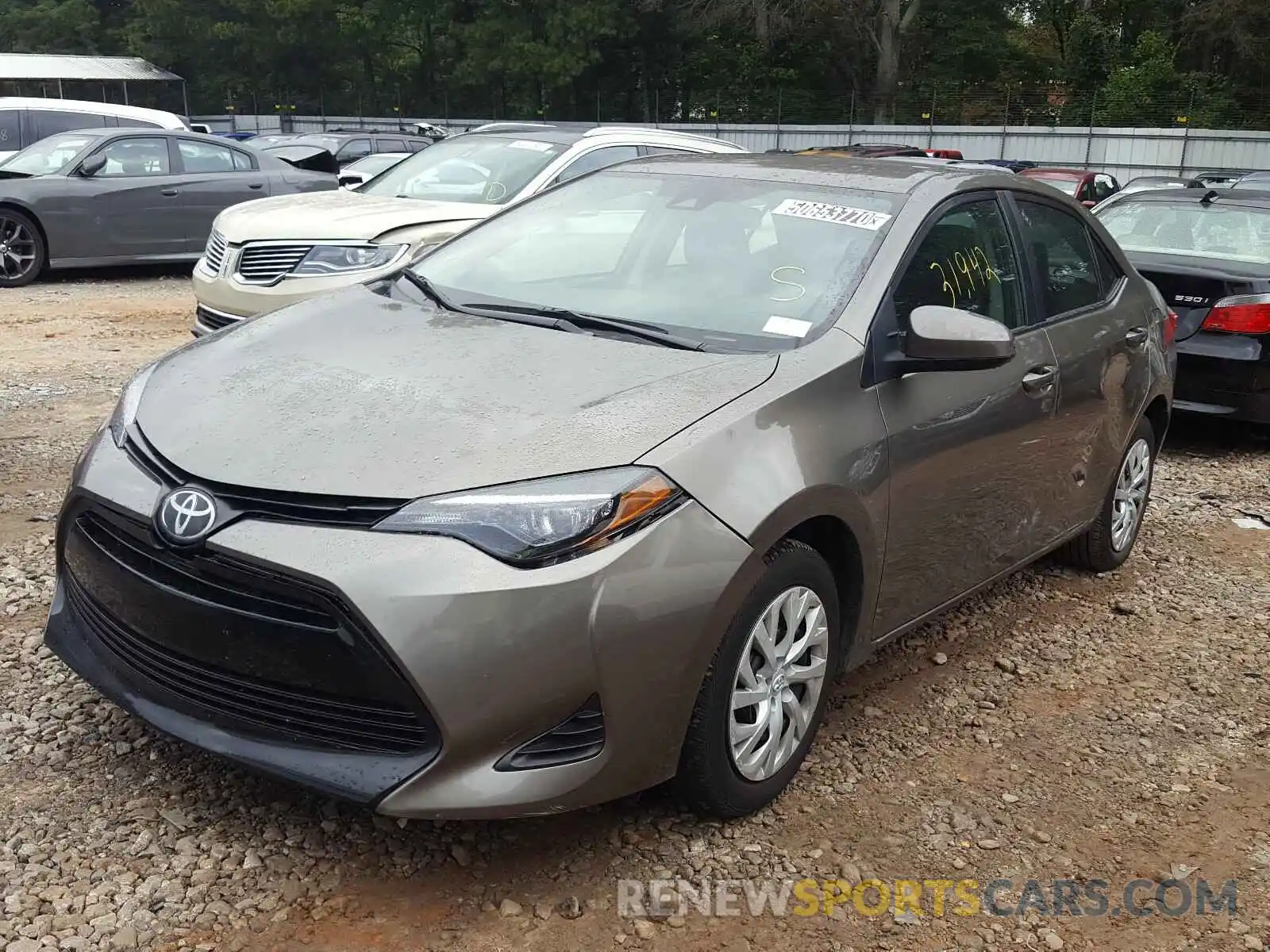 2 Photograph of a damaged car 5YFBURHE0KP889375 TOYOTA COROLLA 2019