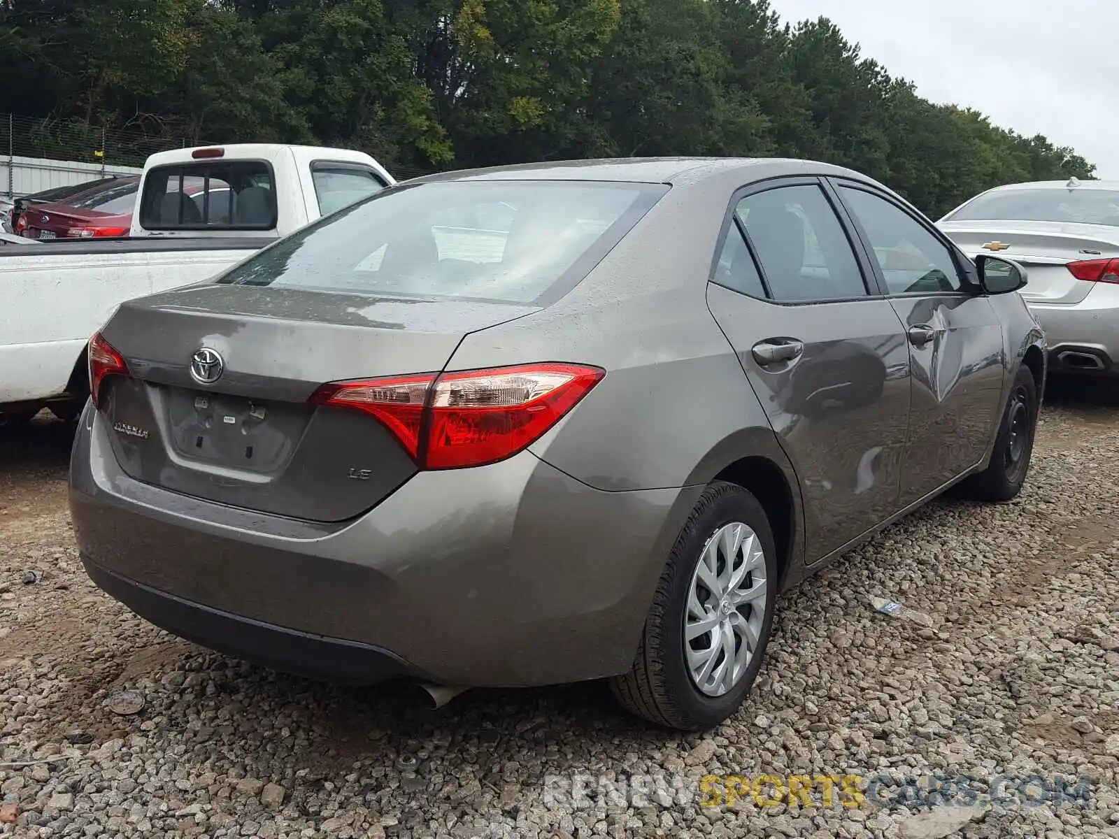 4 Photograph of a damaged car 5YFBURHE0KP889375 TOYOTA COROLLA 2019