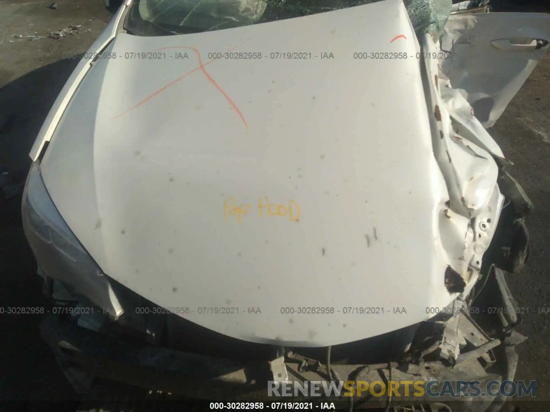 10 Photograph of a damaged car 5YFBURHE0KP889859 TOYOTA COROLLA 2019